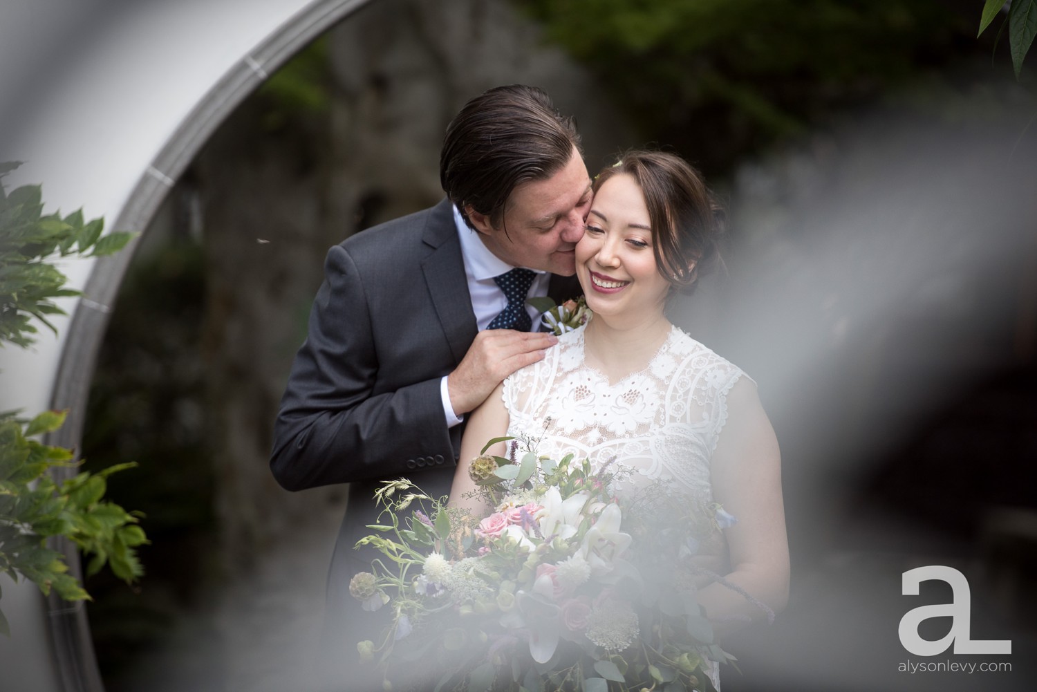 Coopers-Hall-Lan-Su-Chinese-Garden-Portland-Wedding-Photography_0034.jpg