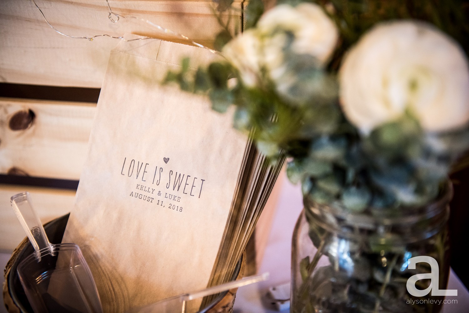 Destination-Wedding-Photography-Evergreen-Memorial-Barn_0007.jpg