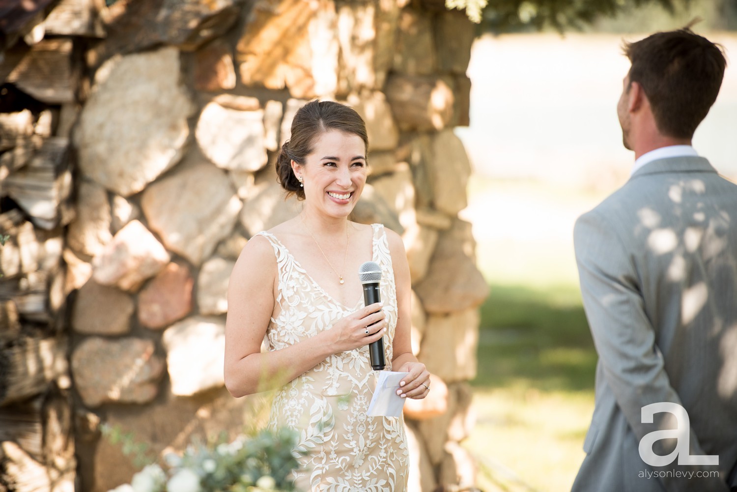 Destination-Wedding-Photography-Evergreen-Memorial-Barn_0052.jpg