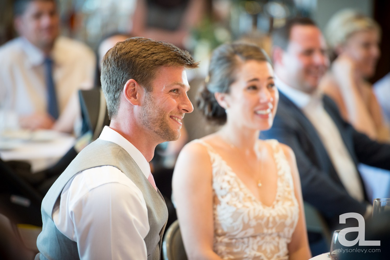 Destination-Wedding-Photography-Evergreen-Memorial-Barn_0092.jpg
