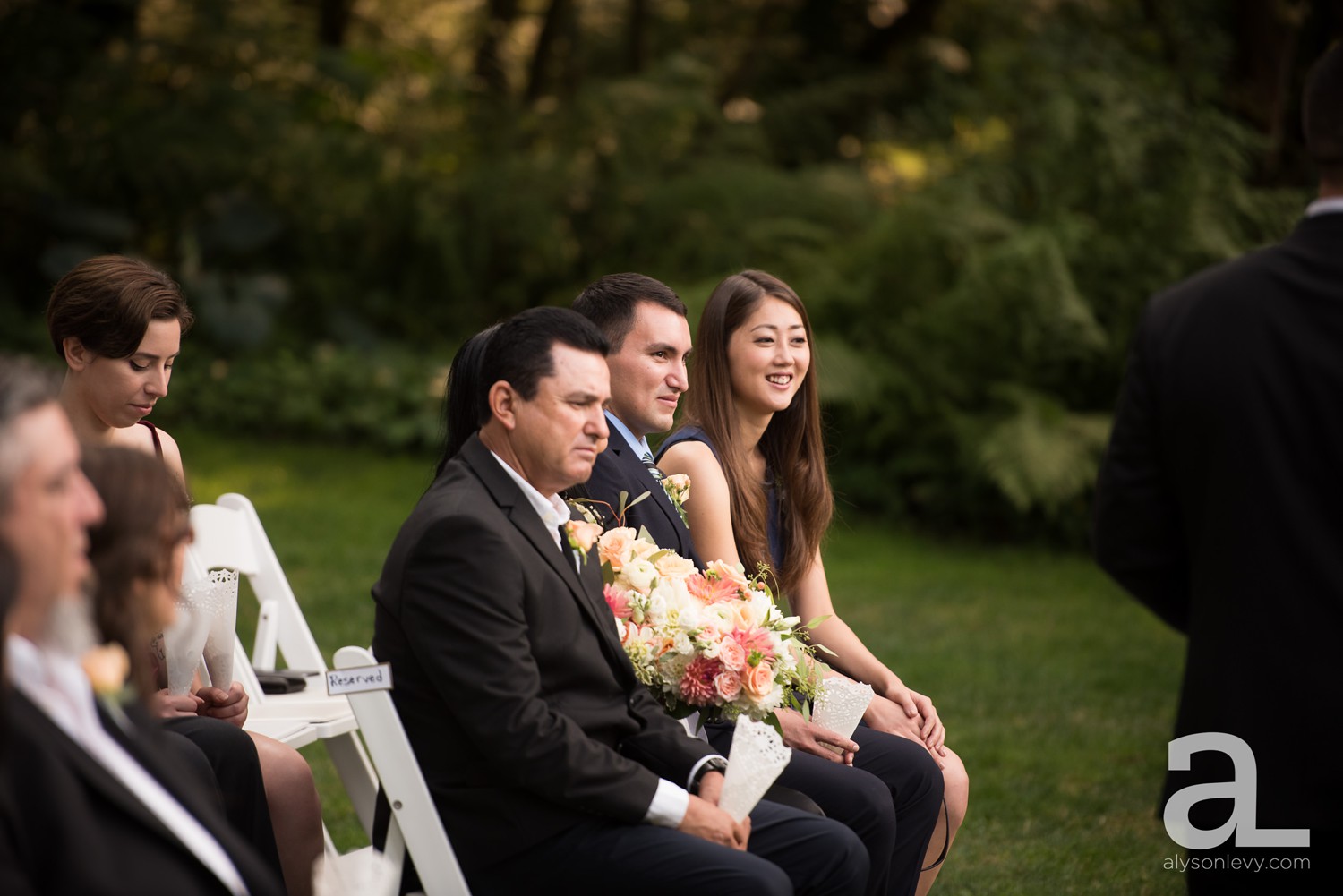 Portland-Wedding-Photography-Bridal-Veil-Lakes_0036.jpg
