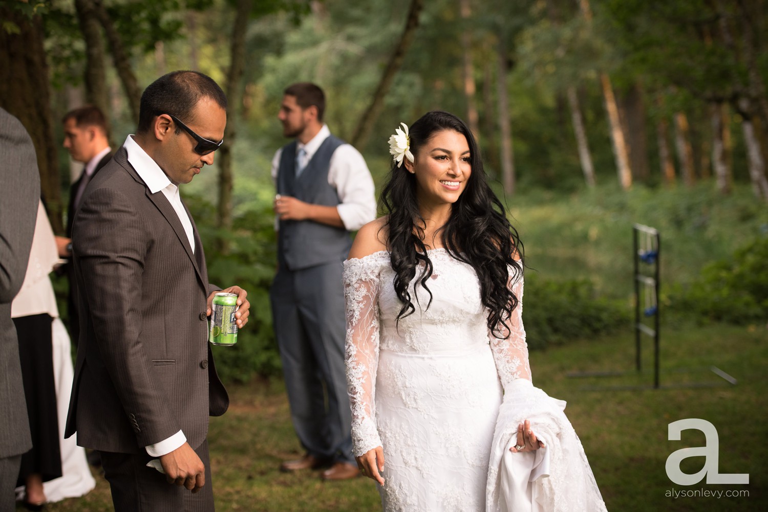 Portland-Wedding-Photography-Bridal-Veil-Lakes_0056.jpg
