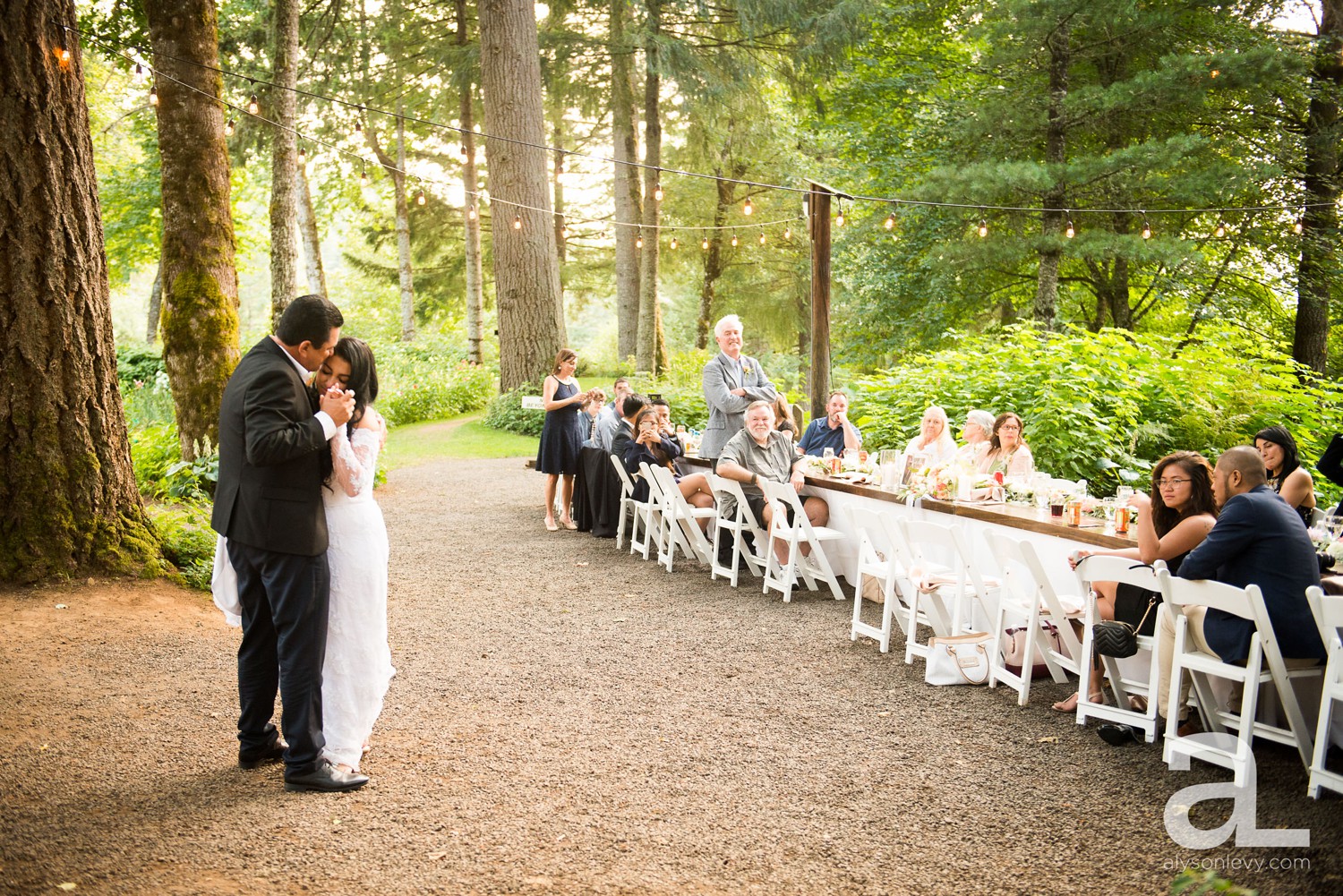 Portland-Wedding-Photography-Bridal-Veil-Lakes_0081.jpg