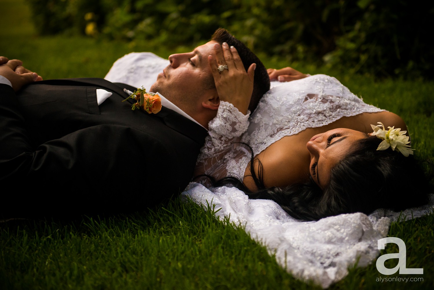 Portland-Wedding-Photography-Bridal-Veil-Lakes_0094.jpg