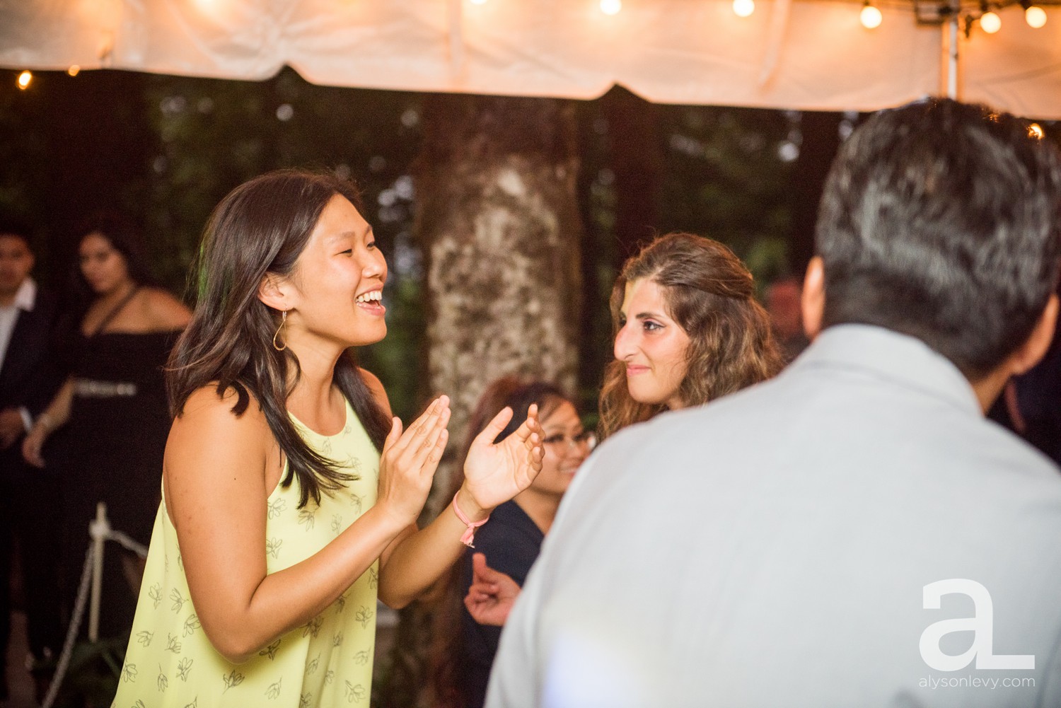 Portland-Wedding-Photography-Bridal-Veil-Lakes_0096.jpg