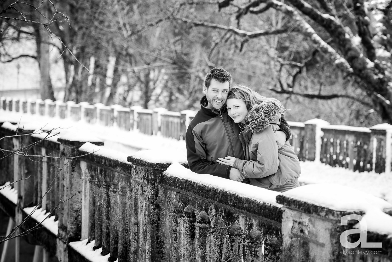 Portland-Winter-Engagement-Photography_0003.jpg