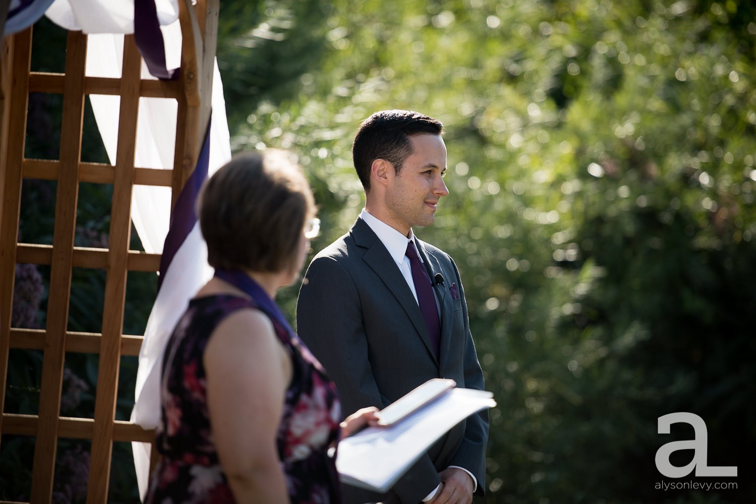Portland-Wedding-Photography-Blackberry-Hall-Meadow_0016.jpg