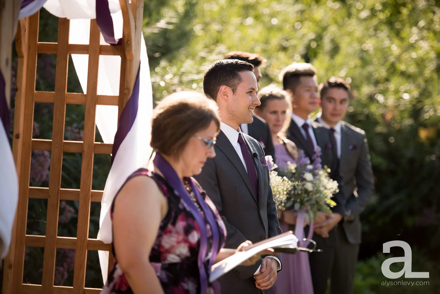 Portland-Wedding-Photography-Blackberry-Hall-Meadow_0024.jpg