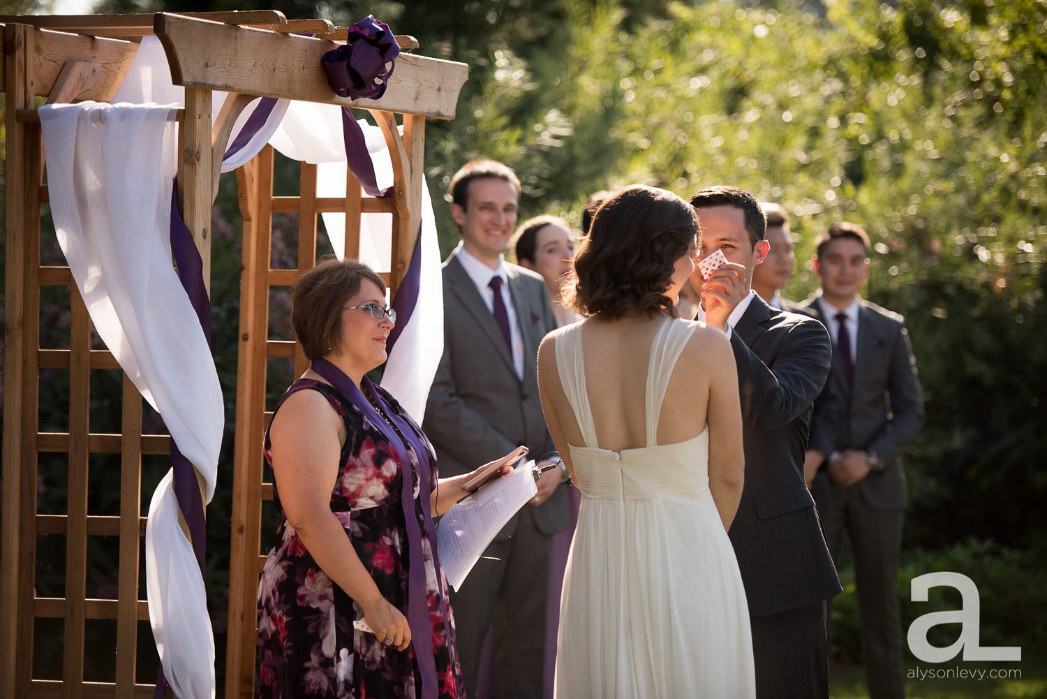 Portland-Wedding-Photography-Blackberry-Hall-Meadow_0032.jpg