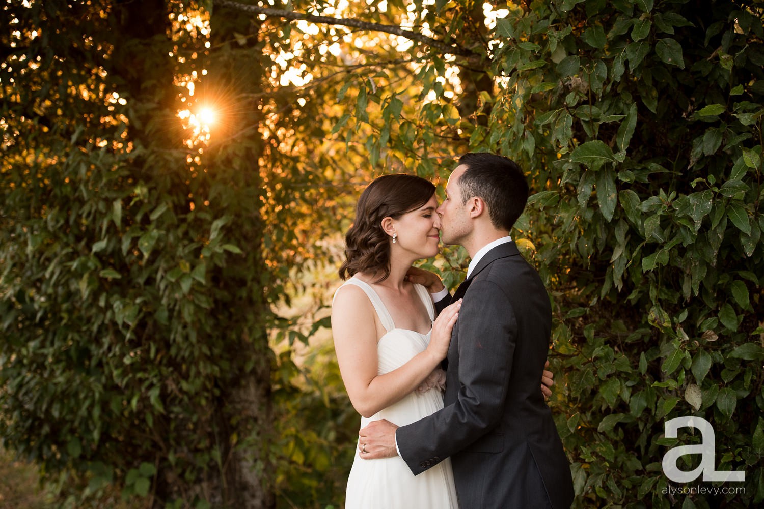 Portland-Wedding-Photography-Blackberry-Hall-Meadow_0067.jpg