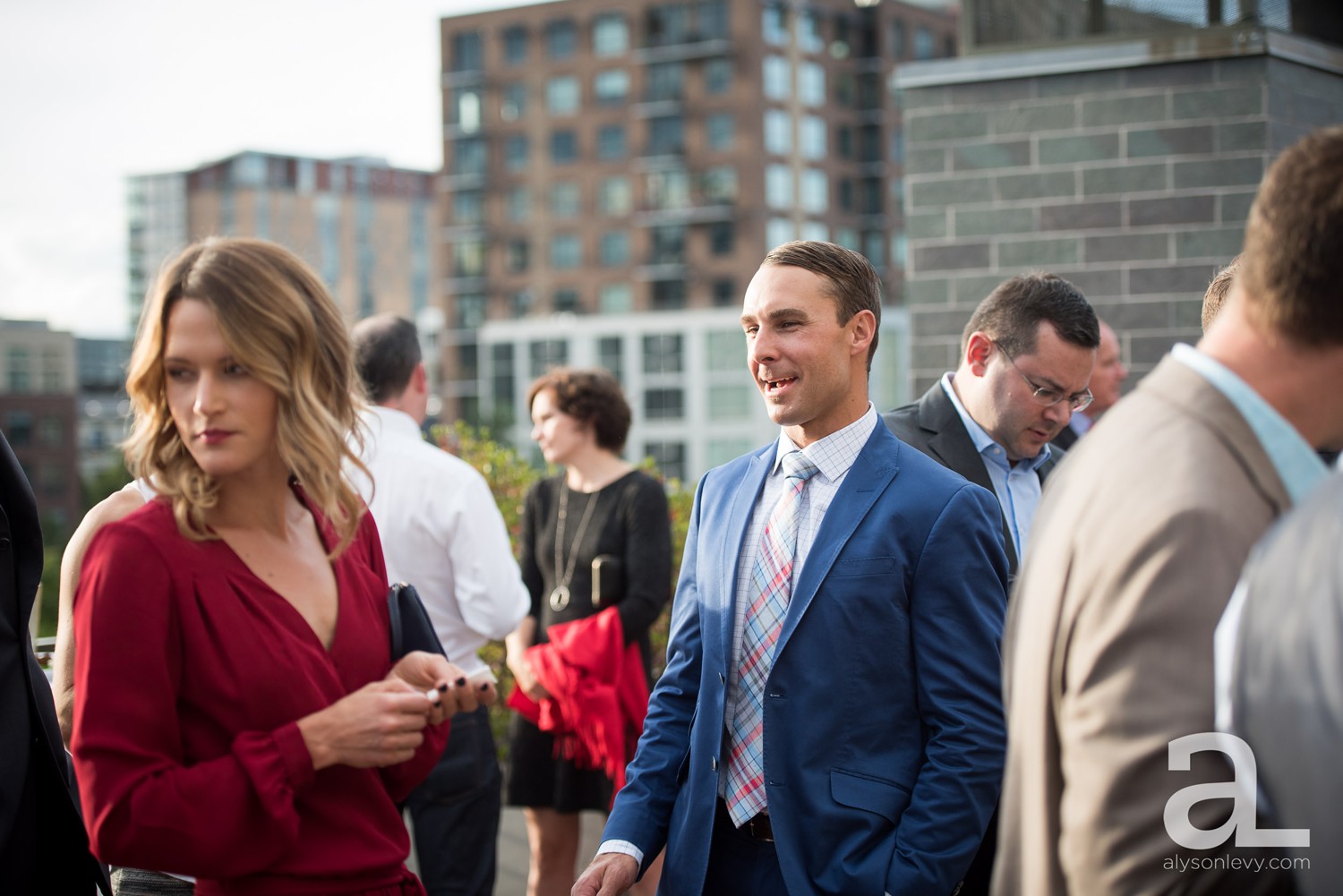 Portland-Wedding-Photography-EcoTrust-Rooftop_0026.jpg