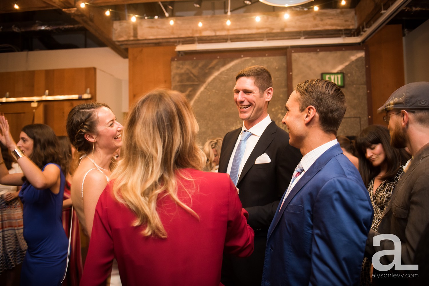 Portland-Wedding-Photography-EcoTrust-Rooftop_0087.jpg
