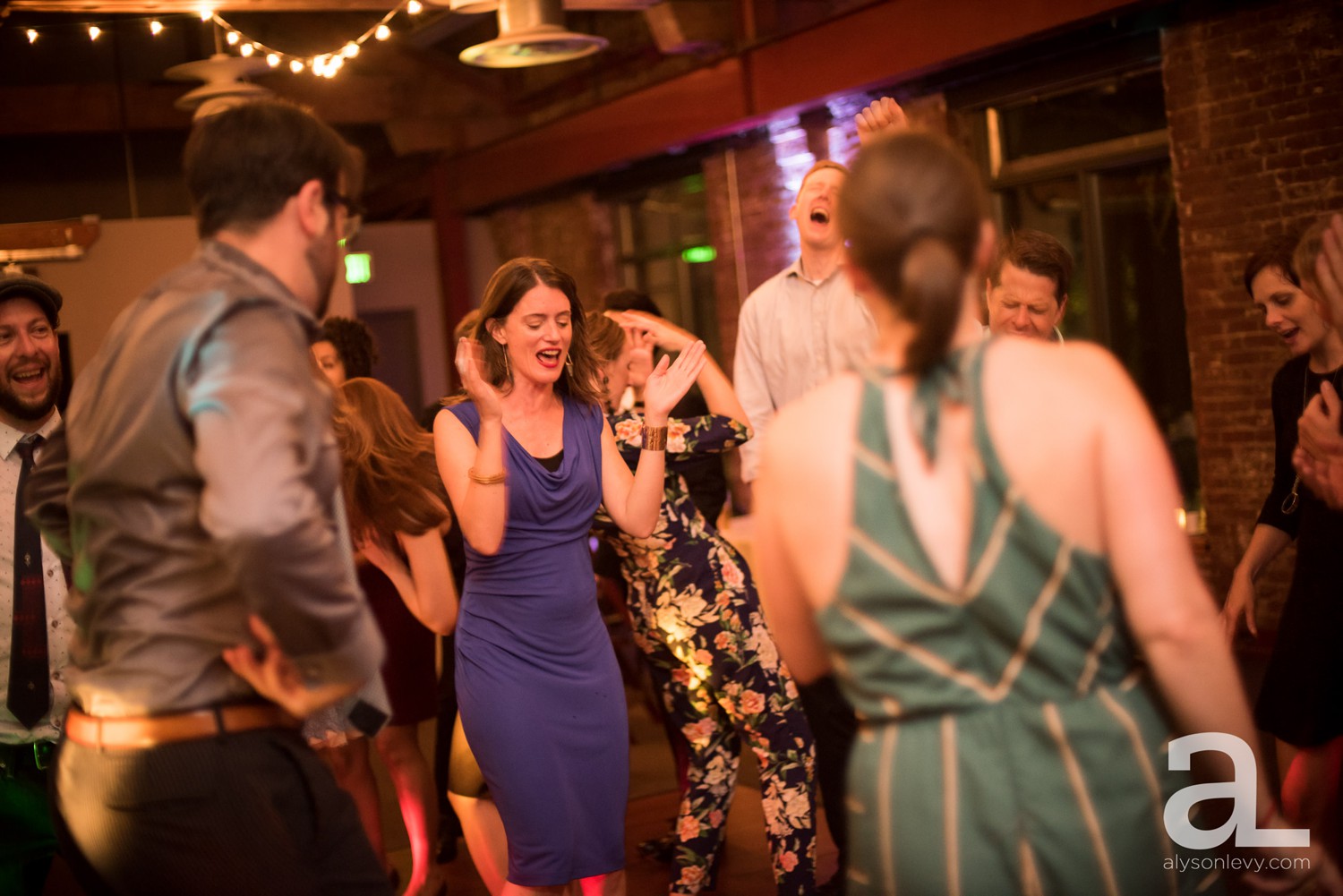 Portland-Wedding-Photography-EcoTrust-Rooftop_0106.jpg