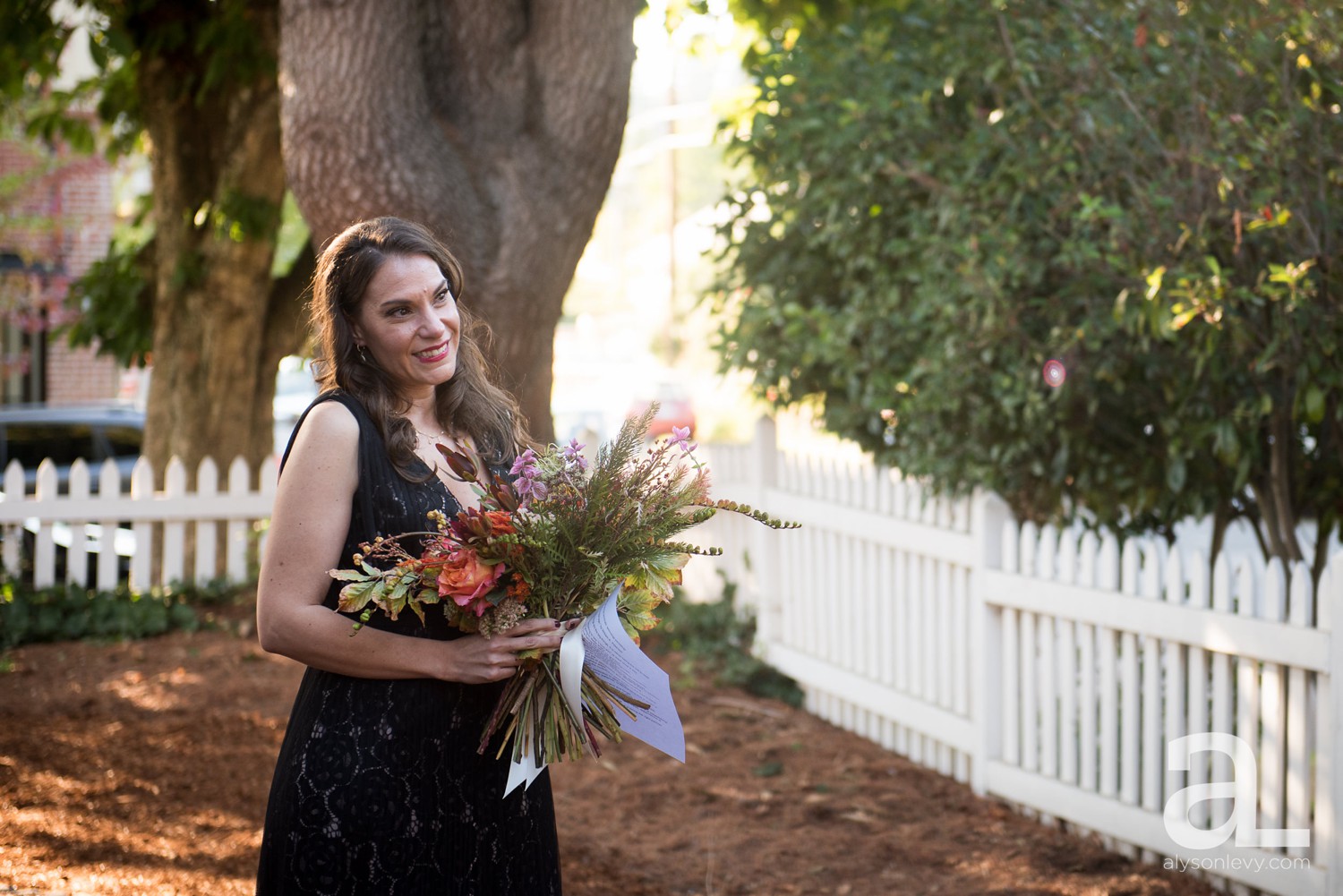 Portland-Backyard-Wedding-Photography_0025.jpg