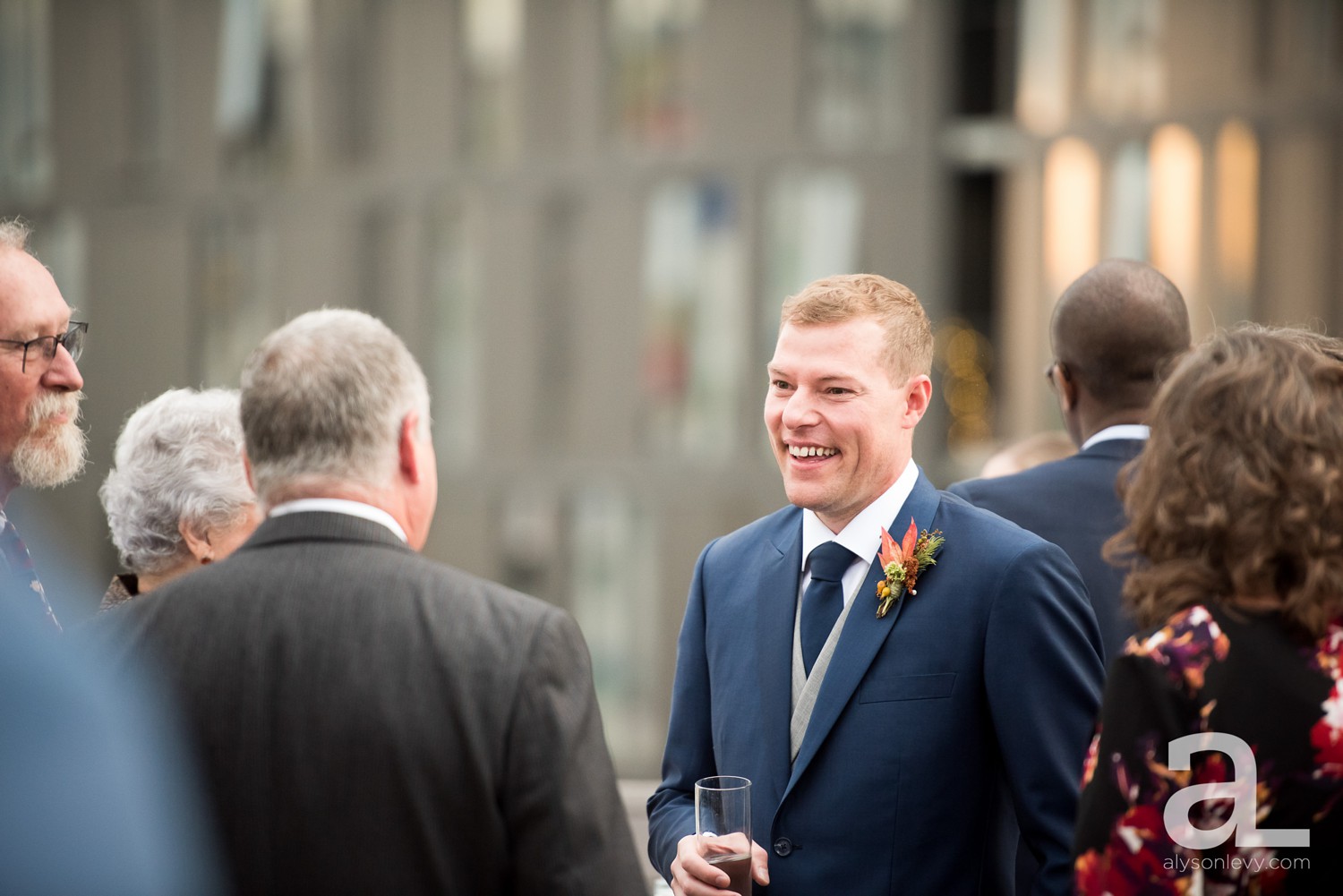 Portland-Backyard-Wedding-Photography_0047.jpg