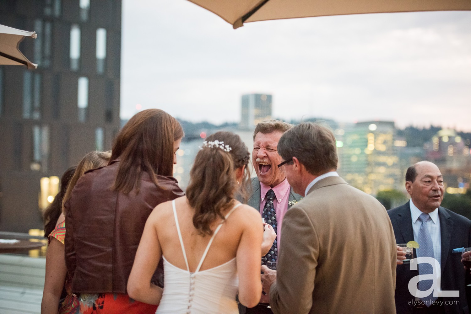 Portland-Backyard-Wedding-Photography_0059.jpg