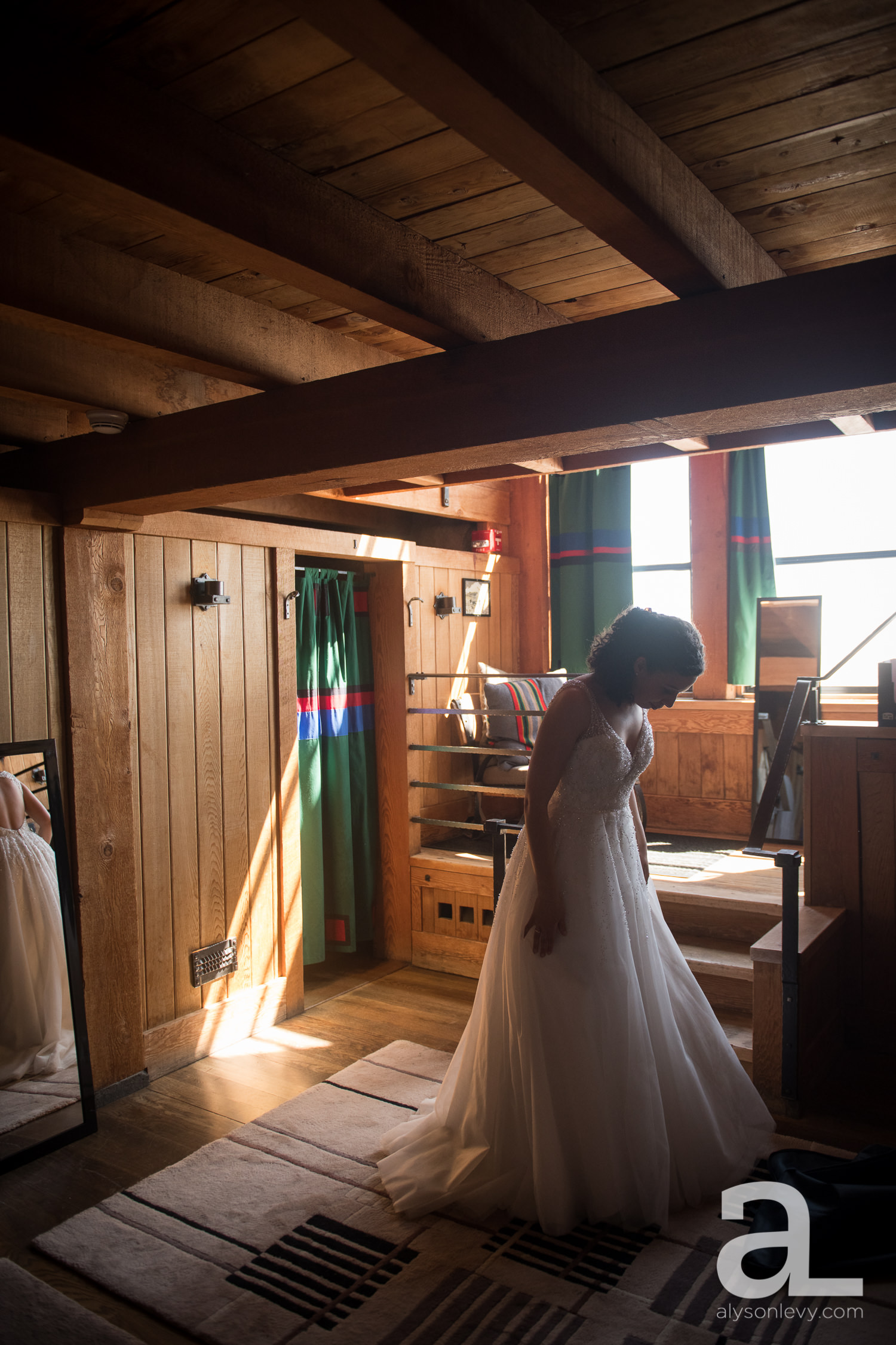 Silcox-Hut-Wedding-020.jpg
