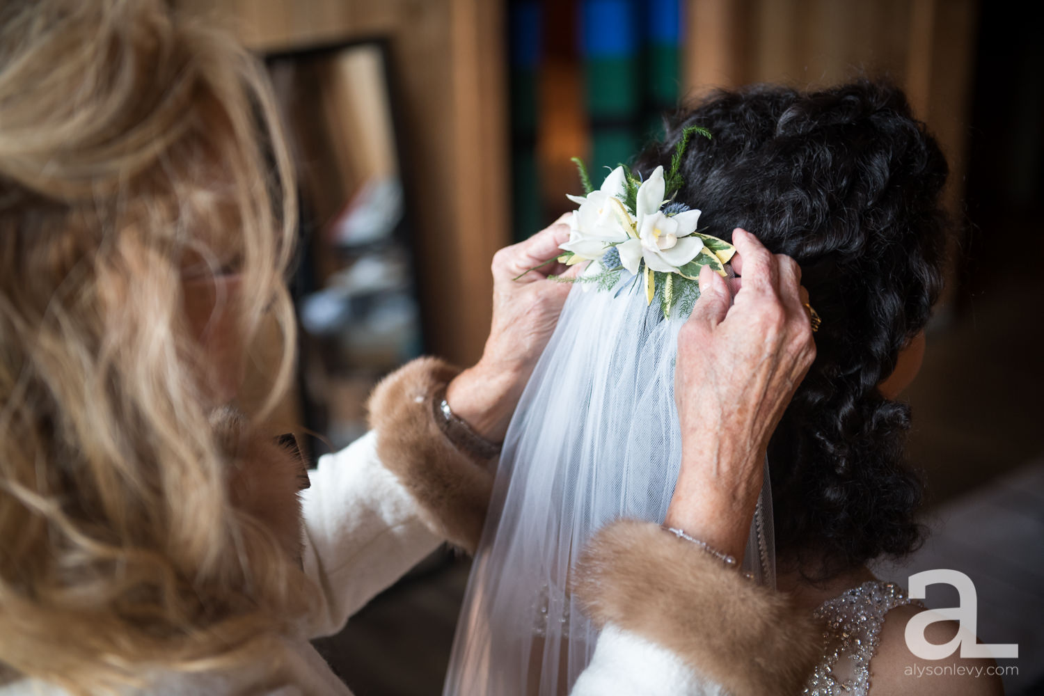 Silcox-Hut-Wedding-056.jpg