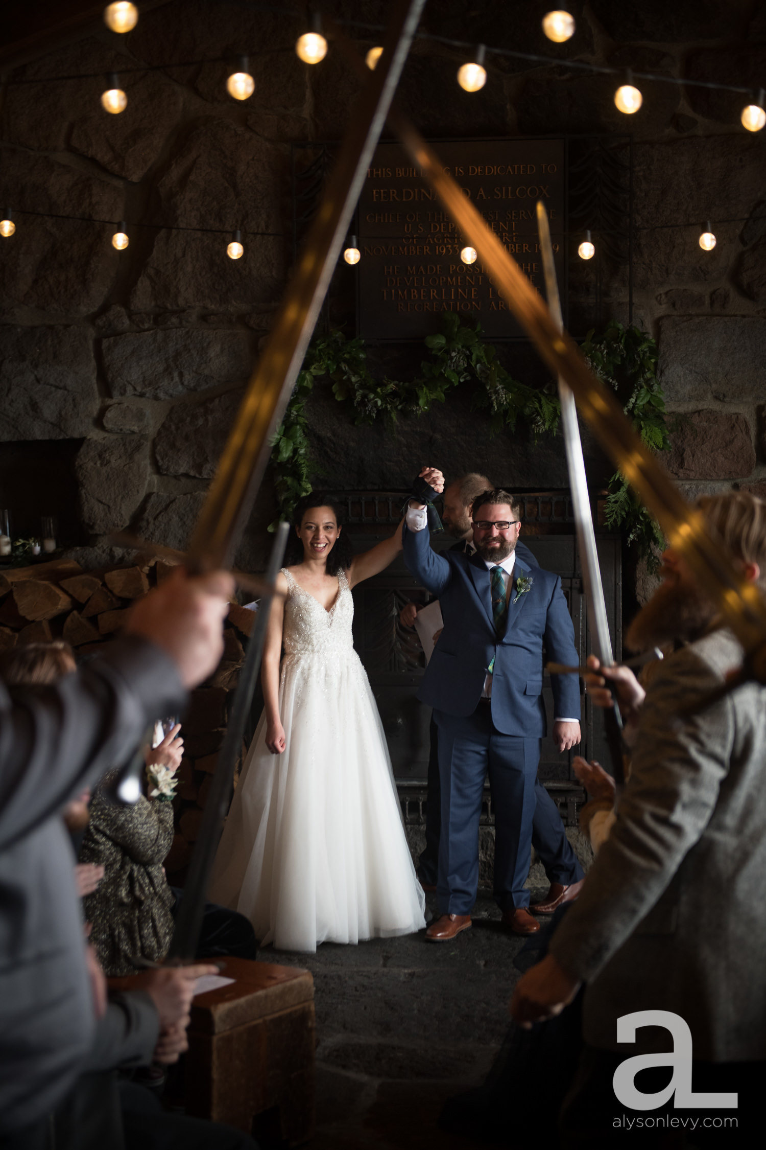 Silcox-Hut-Wedding-078.jpg