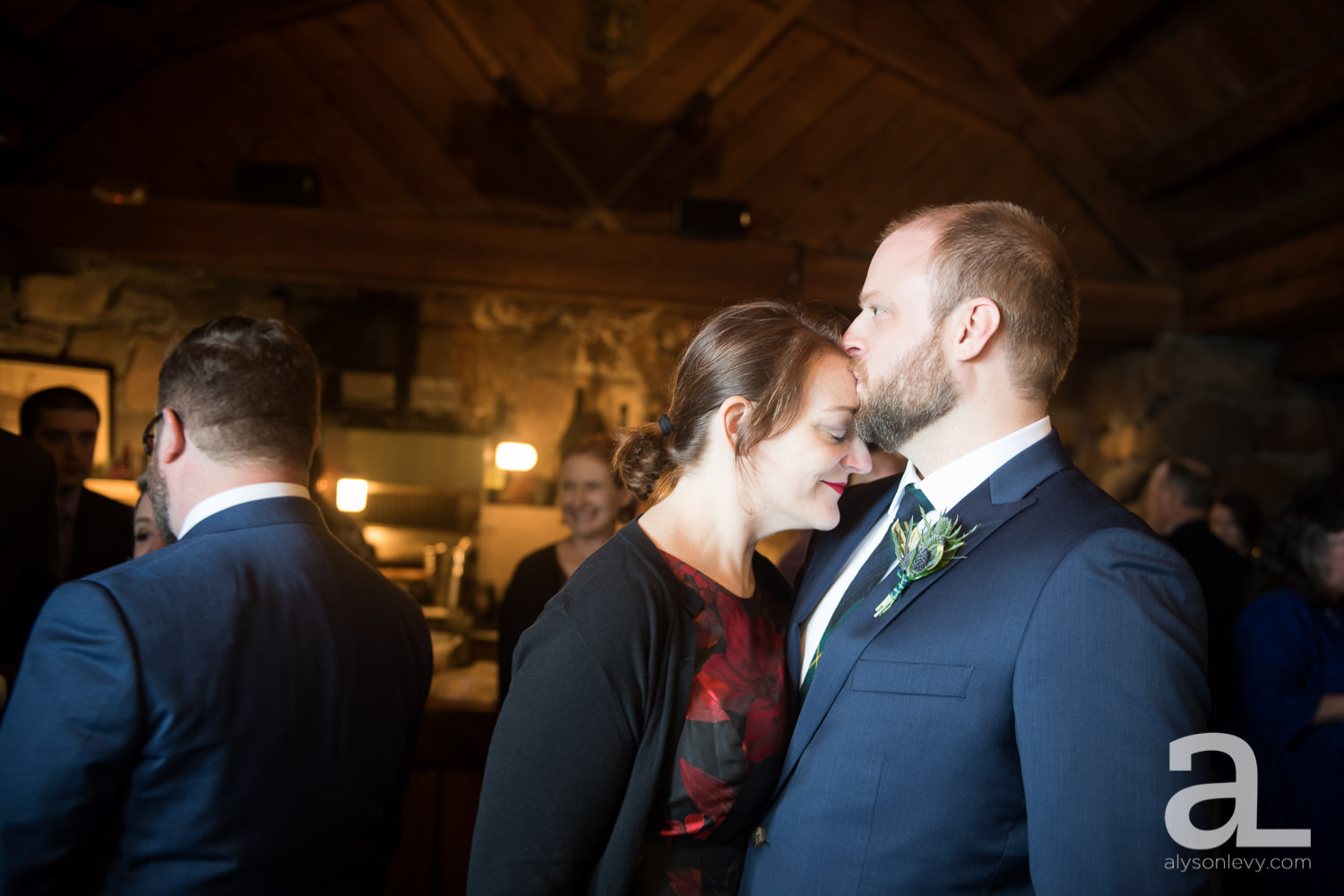 Silcox-Hut-Wedding-087.jpg