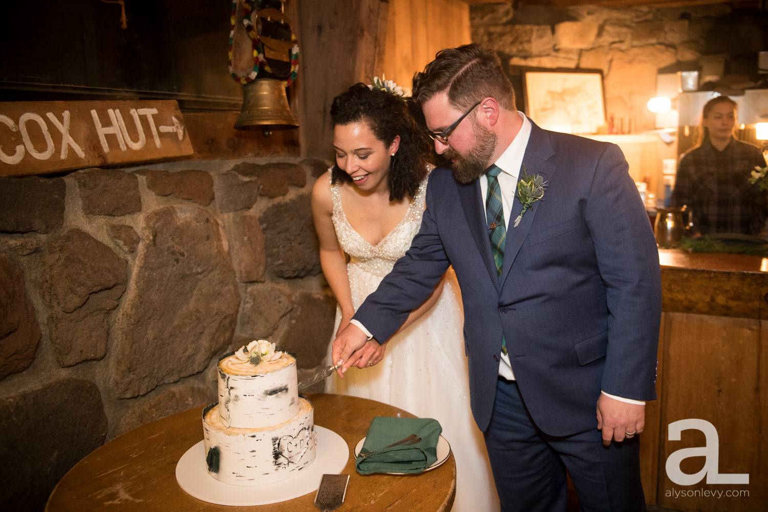 Silcox-Hut-Wedding-116.jpg