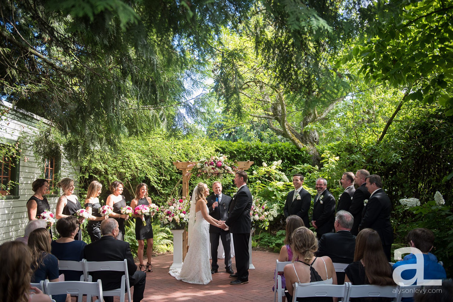 McMenamins-Edgefield-Wedding-Photography_0044.jpg