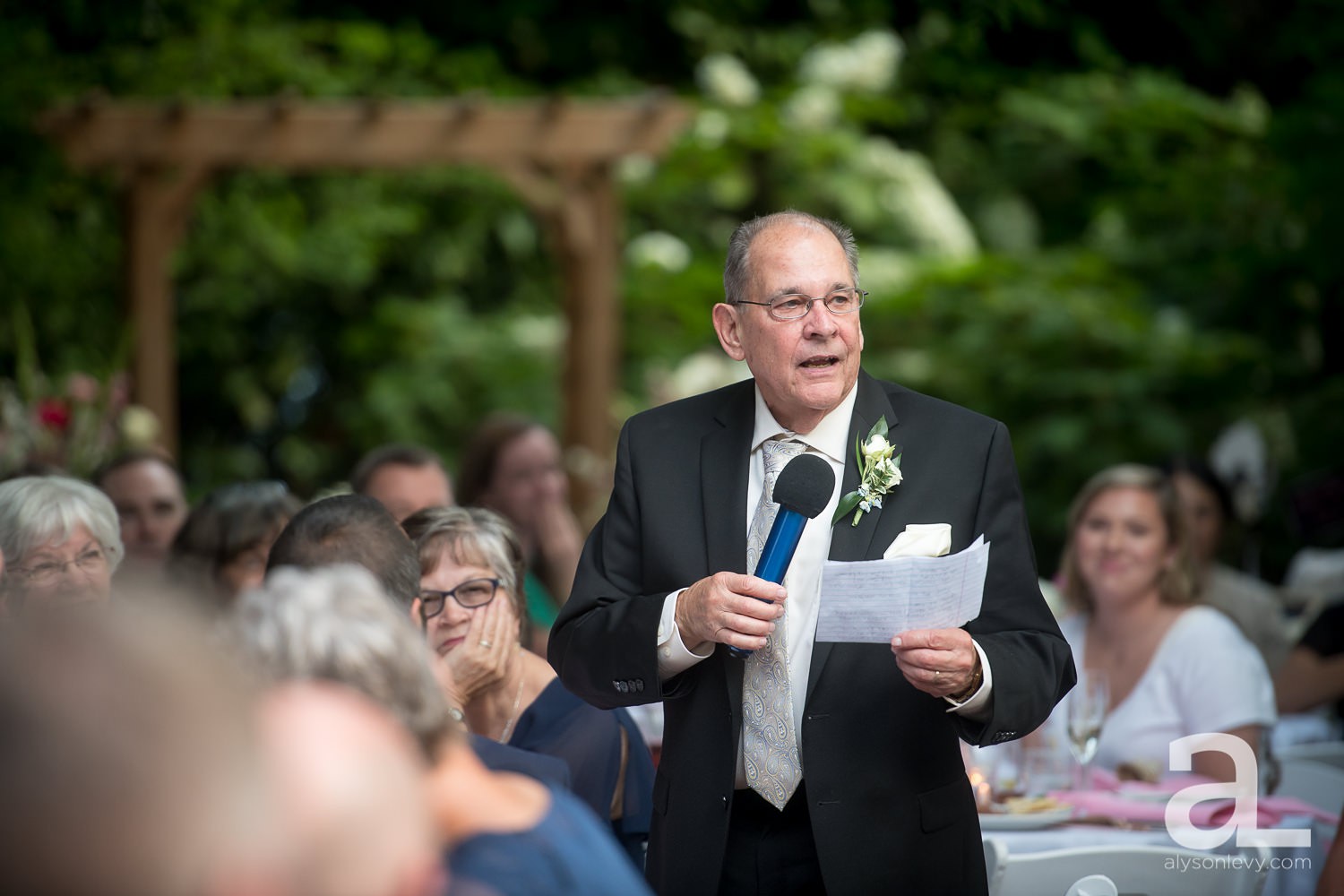McMenamins-Edgefield-Wedding-Photography_0092.jpg