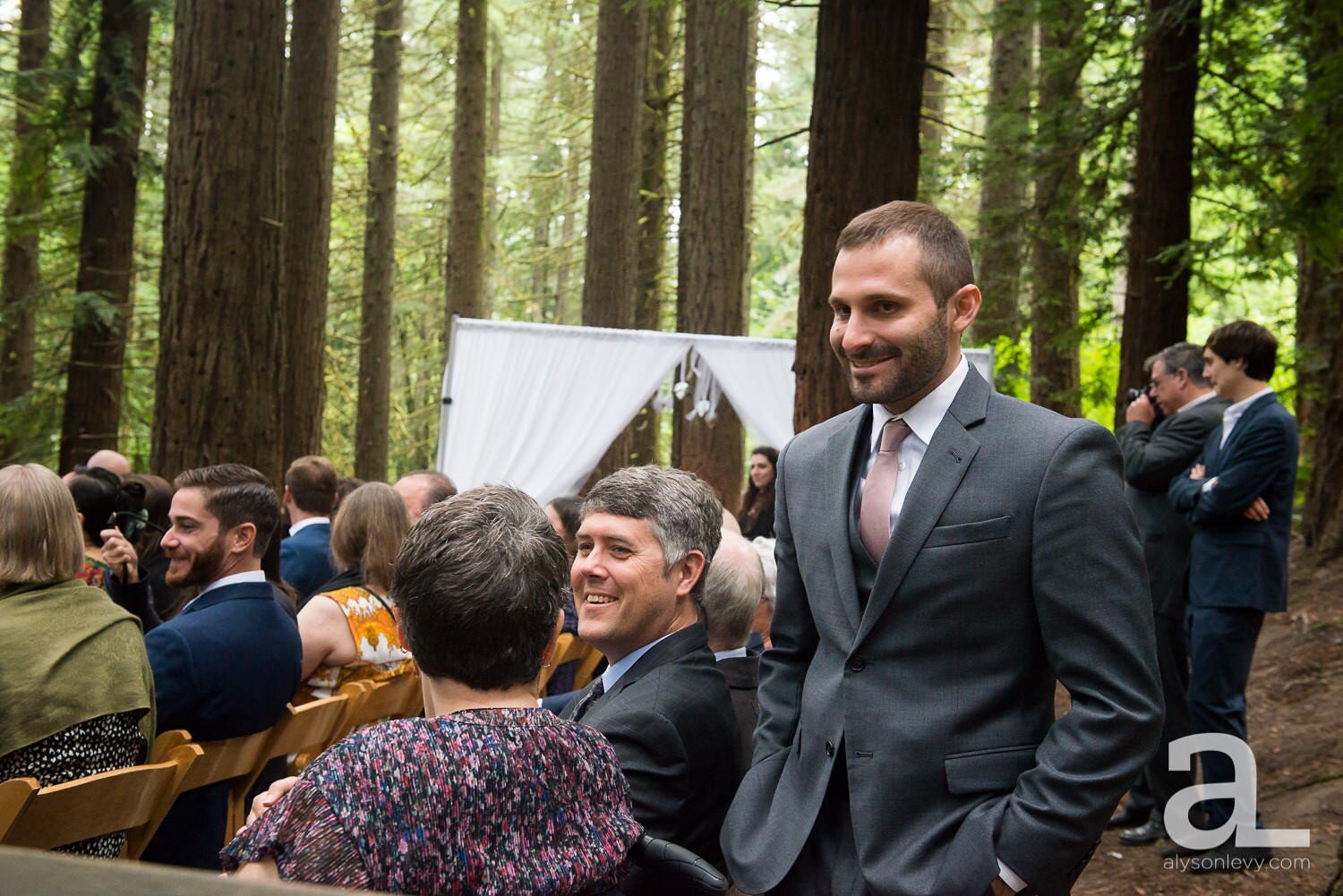 Portland-Hoyt-Arboretum-Backyard-Wedding-Photography_0008.jpg