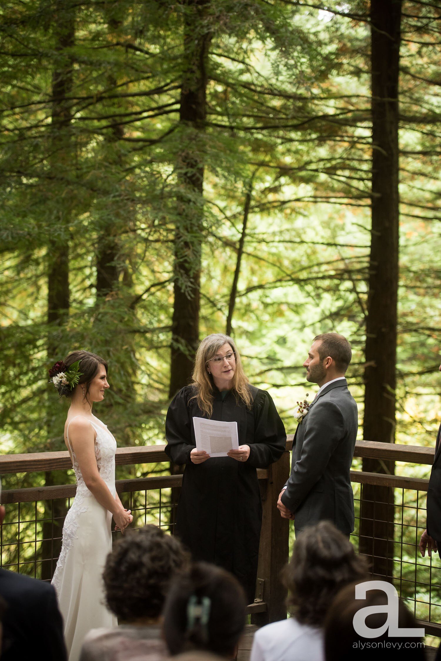Portland-Hoyt-Arboretum-Backyard-Wedding-Photography_0030.jpg