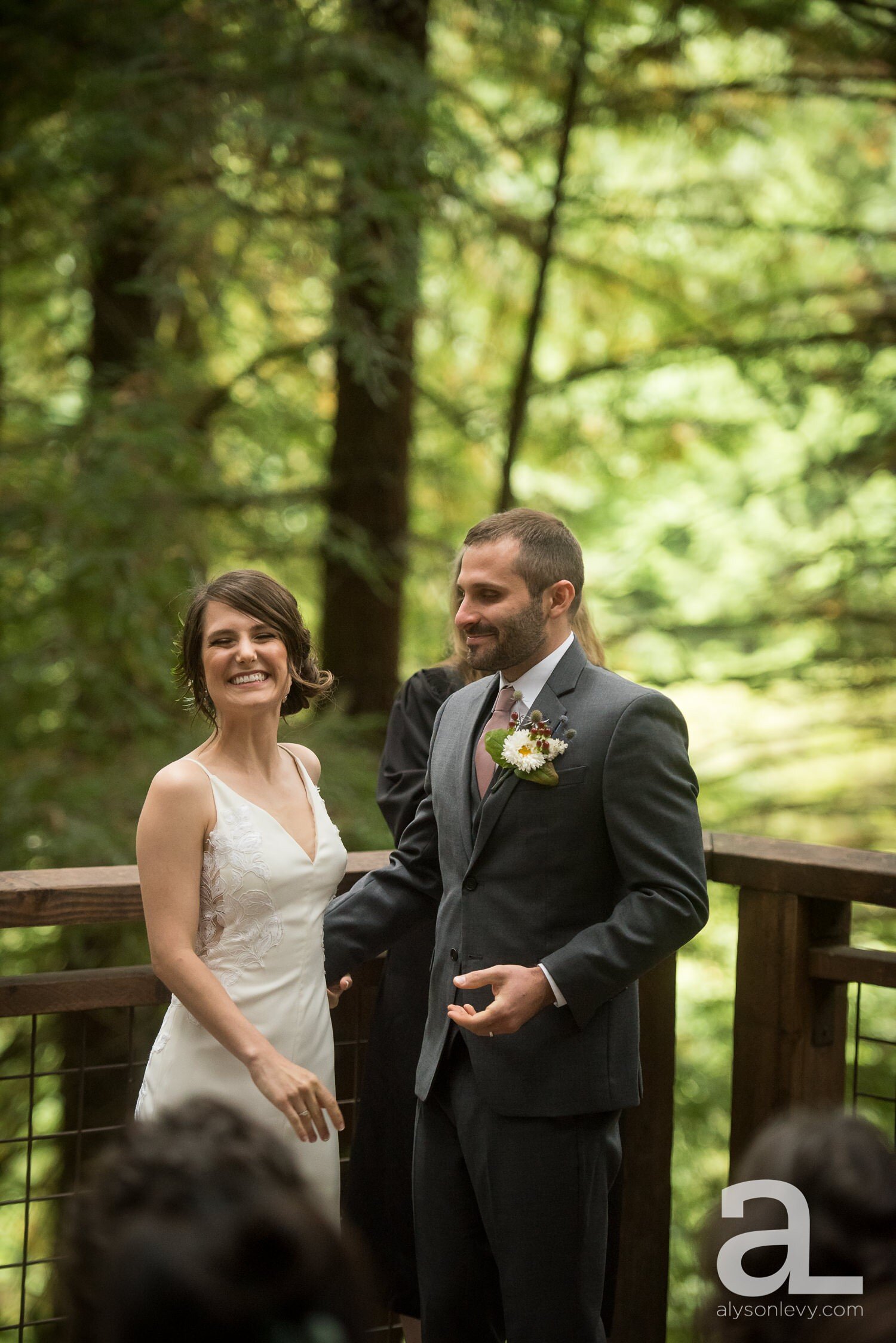 Portland-Hoyt-Arboretum-Backyard-Wedding-Photography_0036.jpg