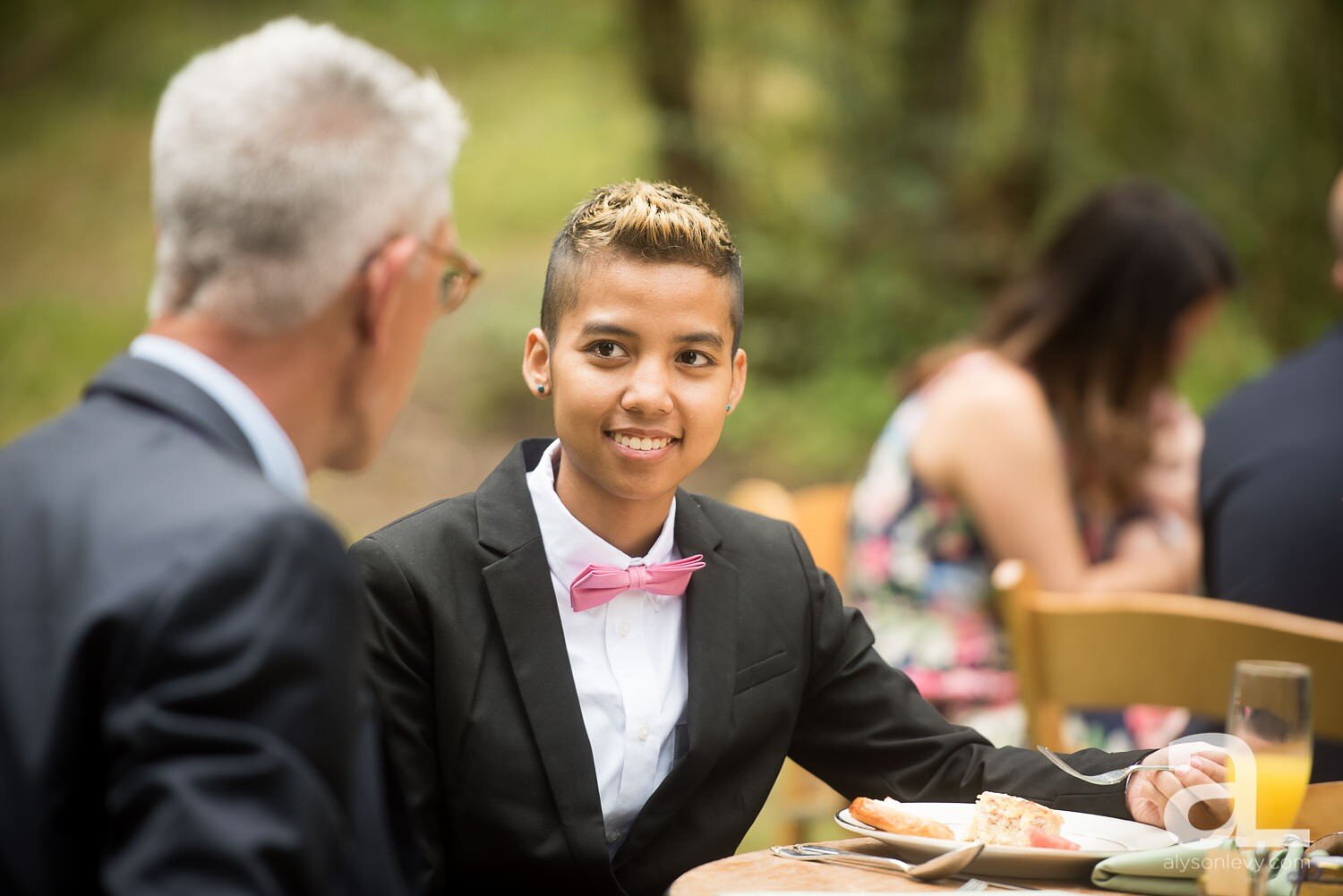 Portland-Hoyt-Arboretum-Backyard-Wedding-Photography_0054.jpg
