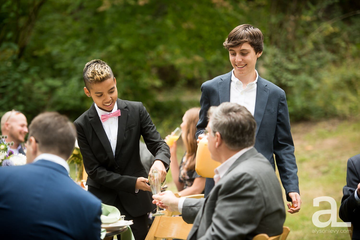 Portland-Hoyt-Arboretum-Backyard-Wedding-Photography_0062.jpg