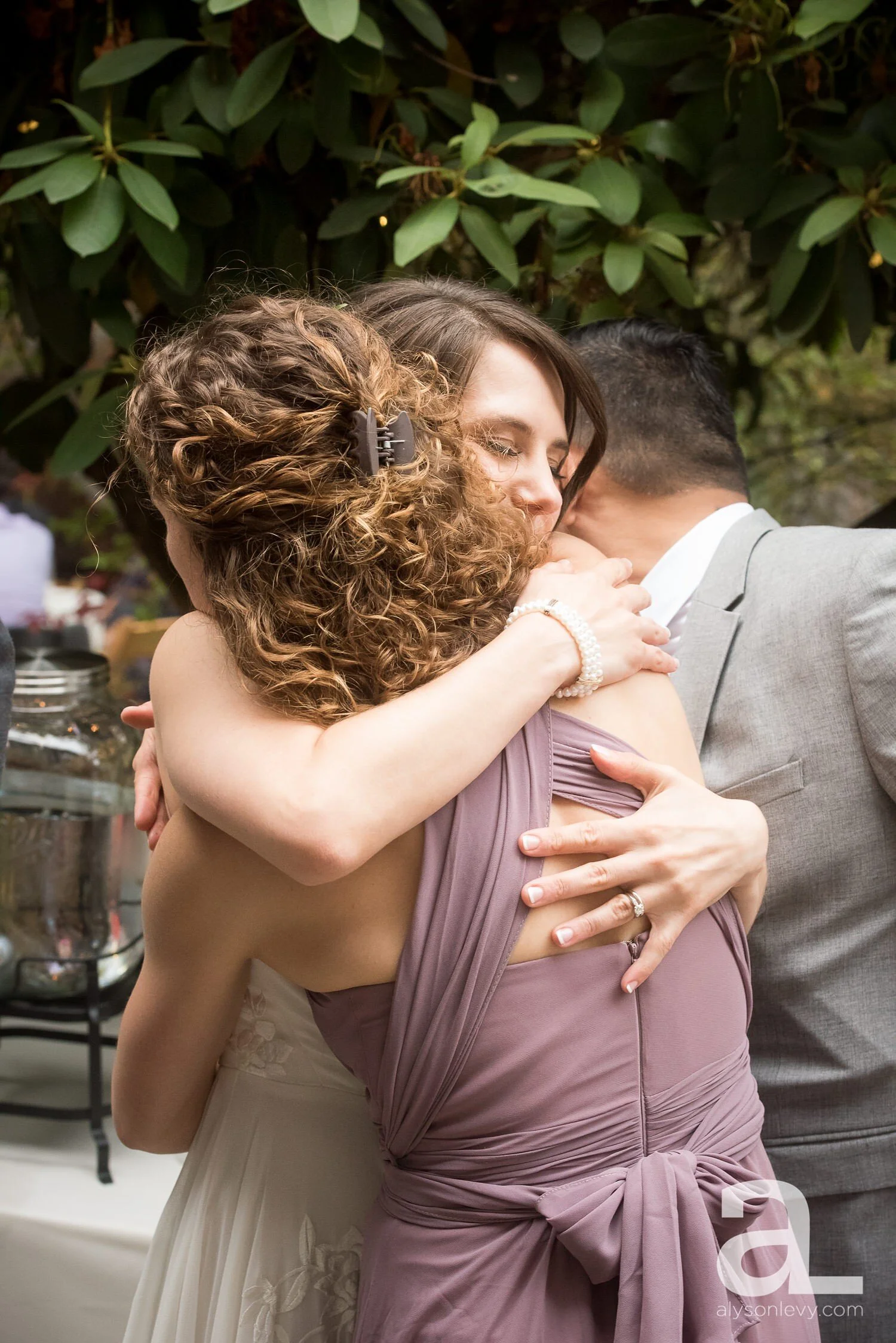 Portland-Hoyt-Arboretum-Backyard-Wedding-Photography_0120.jpg