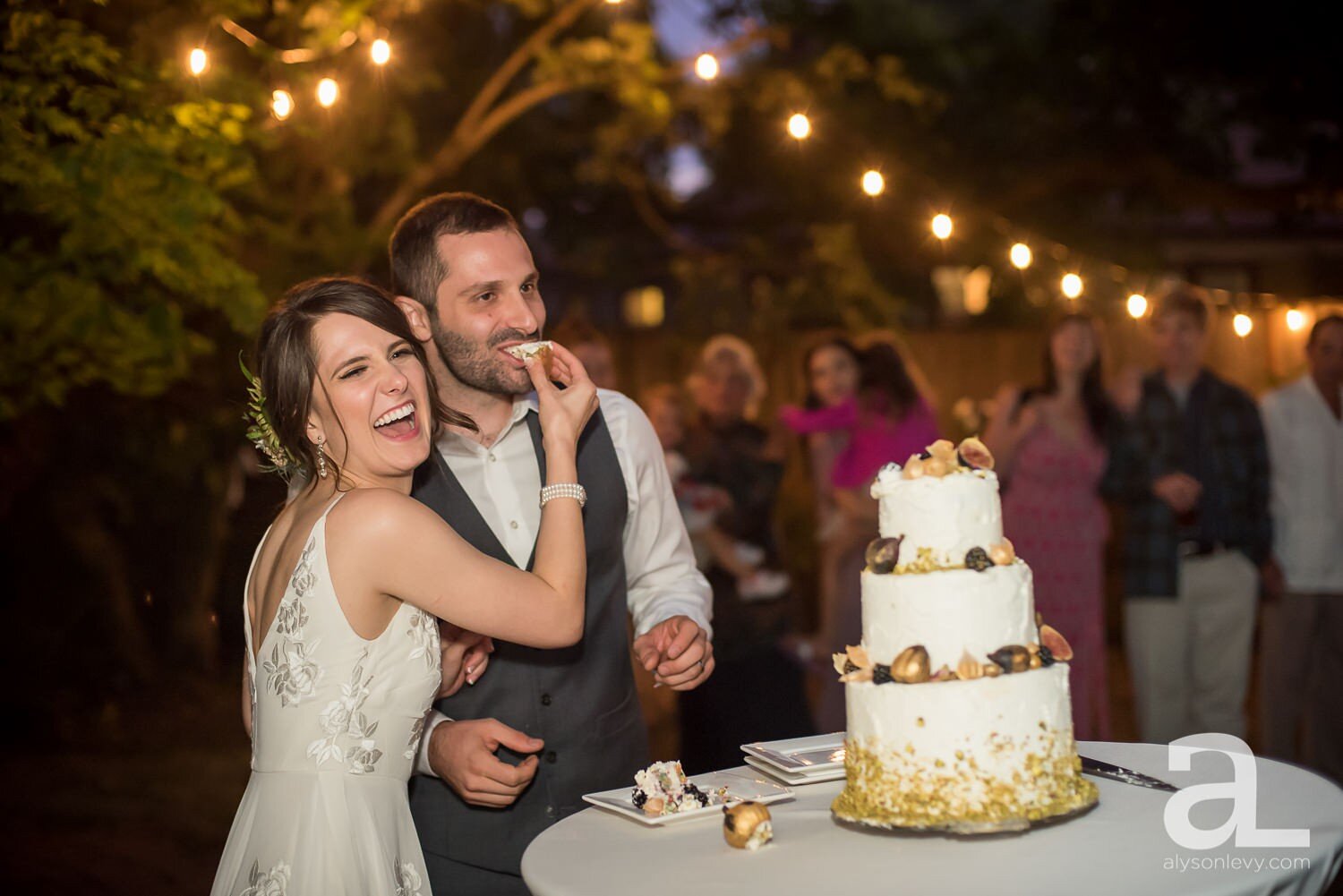 Portland-Hoyt-Arboretum-Backyard-Wedding-Photography_0138.jpg