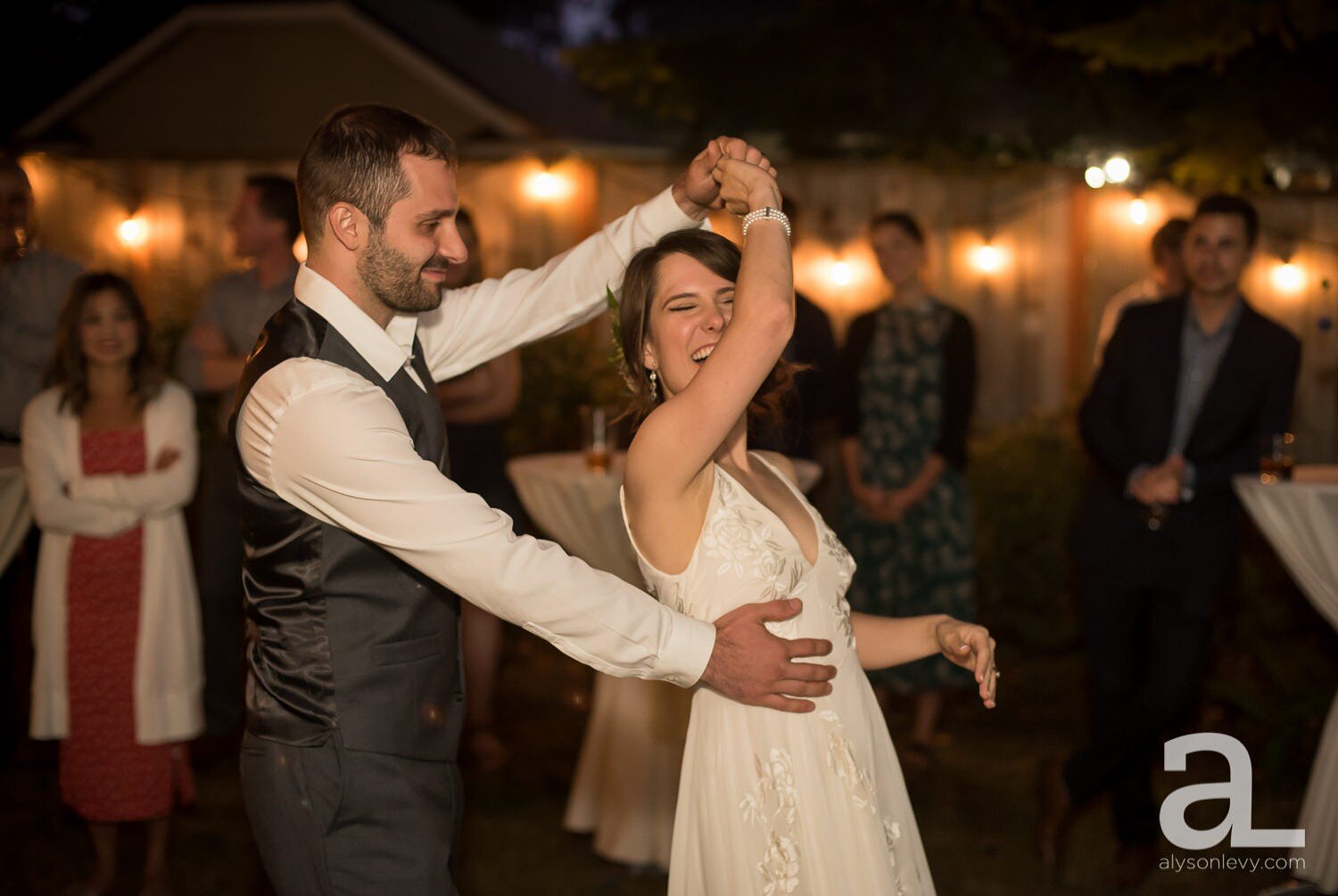 Portland-Hoyt-Arboretum-Backyard-Wedding-Photography_0141.jpg
