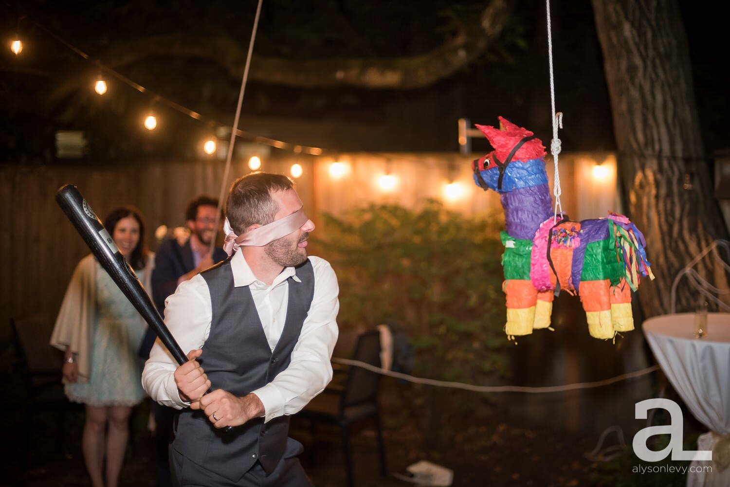 Portland-Hoyt-Arboretum-Backyard-Wedding-Photography_0166.jpg
