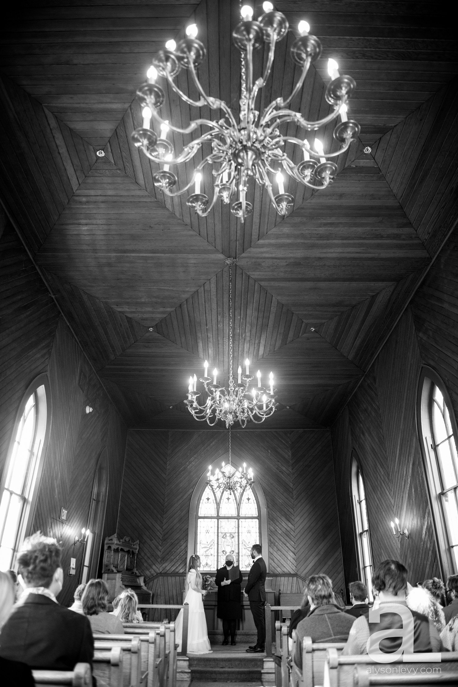 Oaks-Pioneer-Church_Portland-Wedding-Photography_0014.jpg