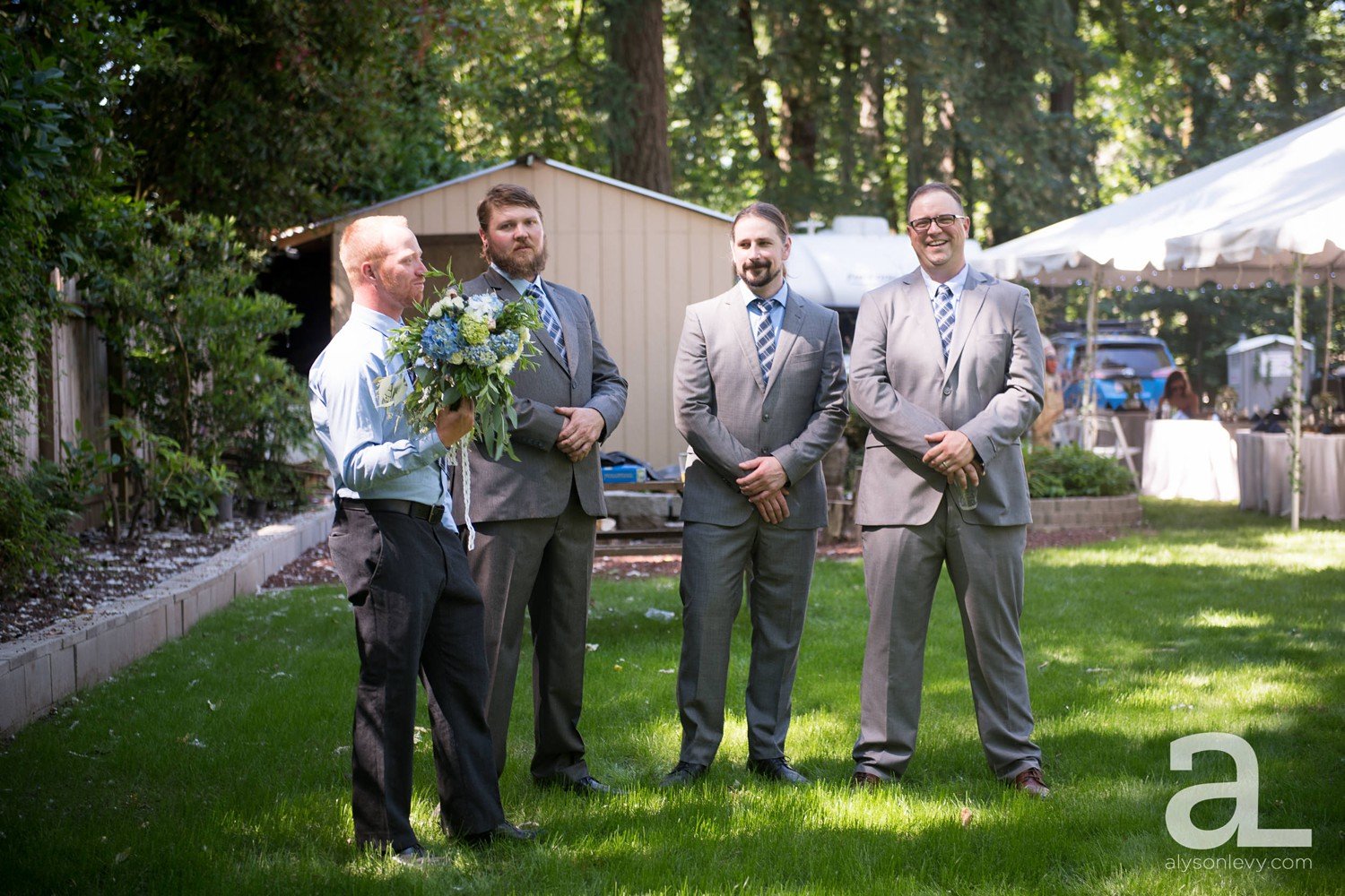 Oregon-Backyard-Wedding-Photography_0024.jpg