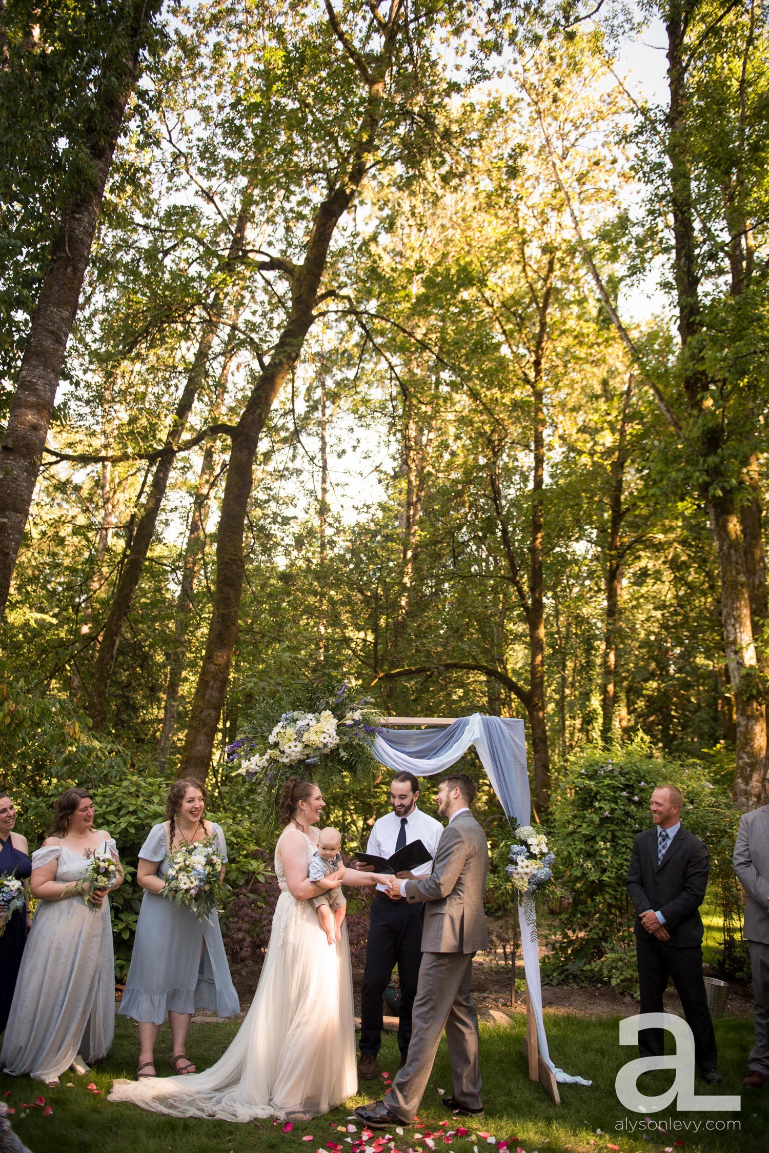 Oregon-Backyard-Wedding-Photography_0045.jpg