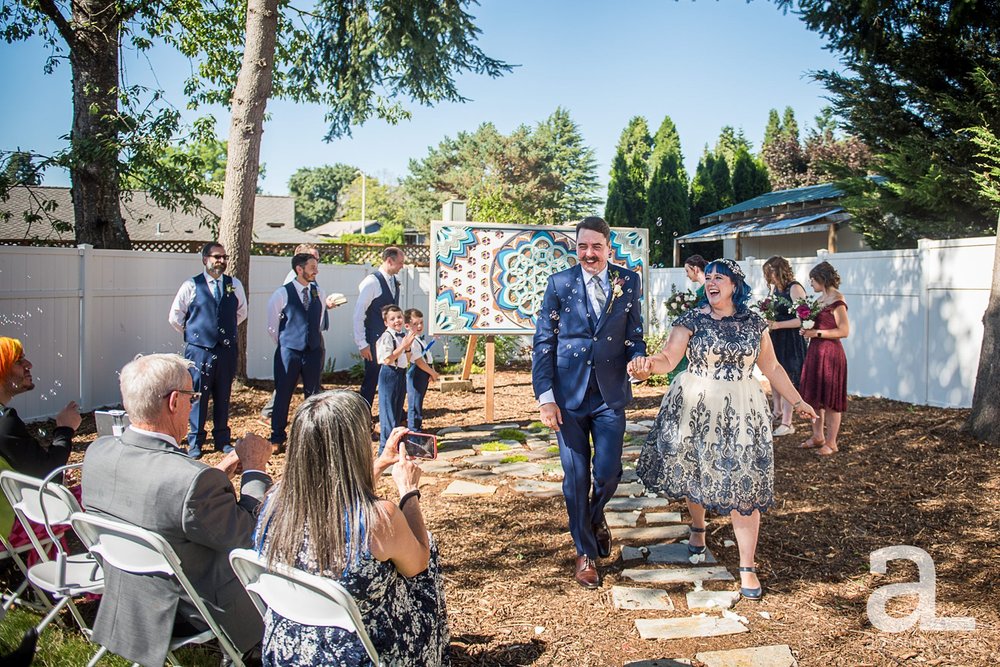 Oregon-Backyard-Wedding-Photography_0037.jpg