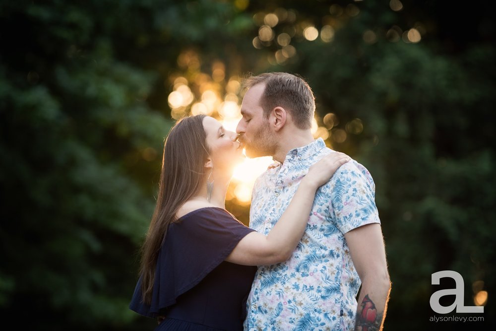 Mt-Tabor-Engagement-Session-Portland_0003.jpg