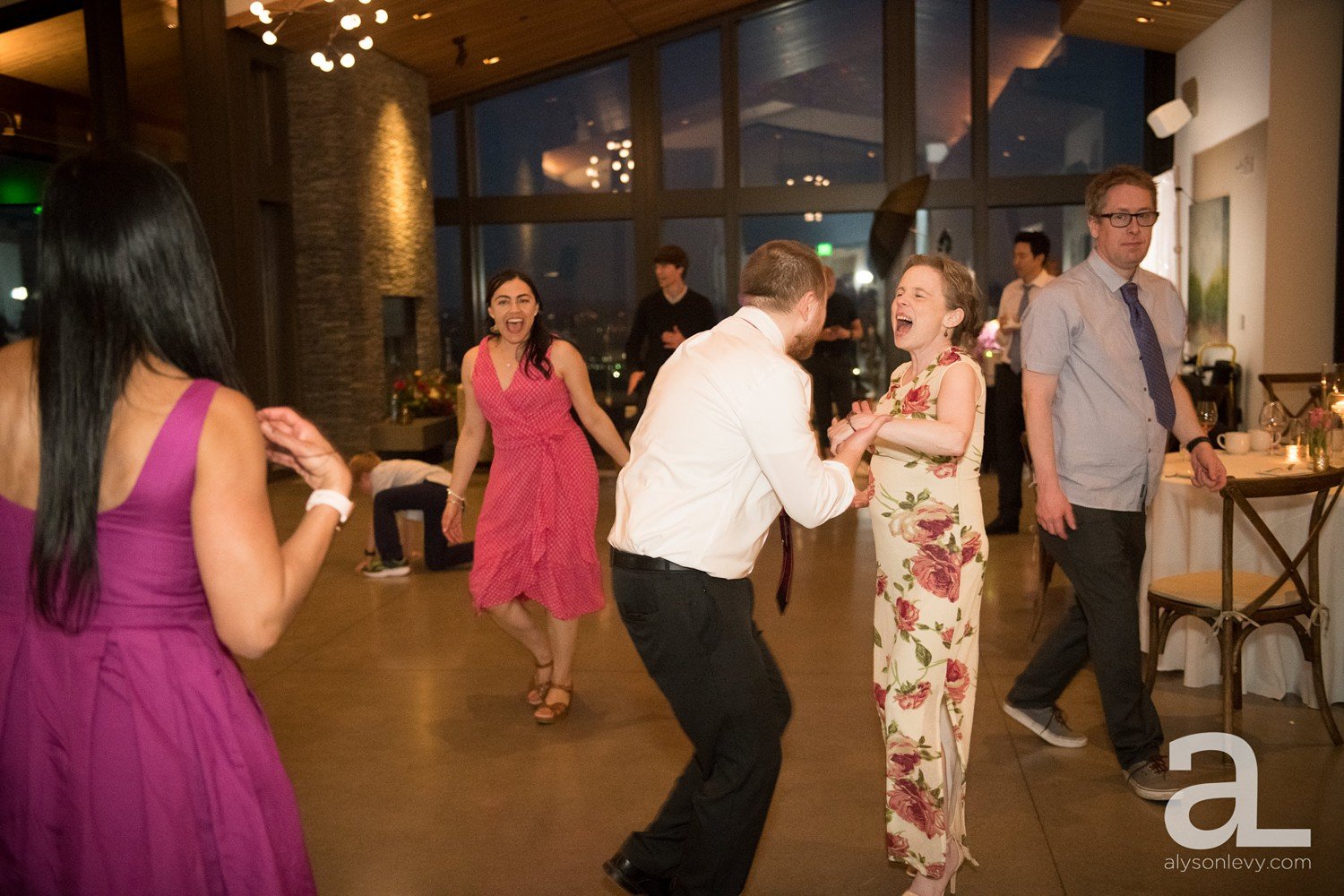 Amaterra-Portland-Winery-Wedding-Photography_0149.jpg