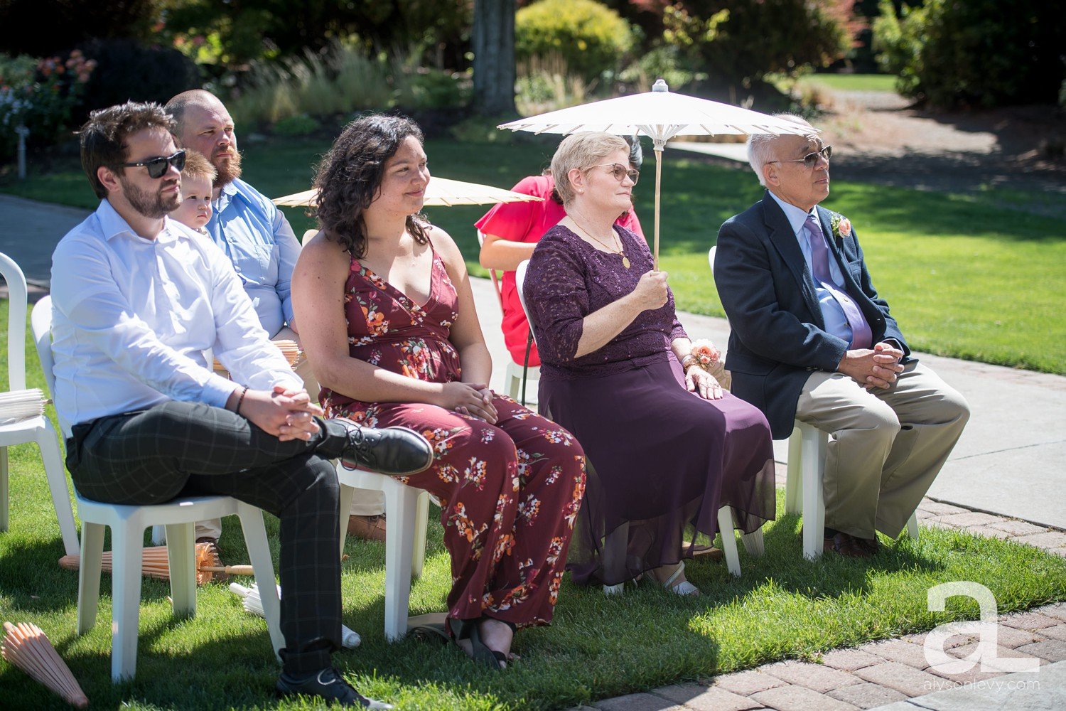 Log-House-Garden-At-Willow-Lake-Wedding-Photography_0031.jpg