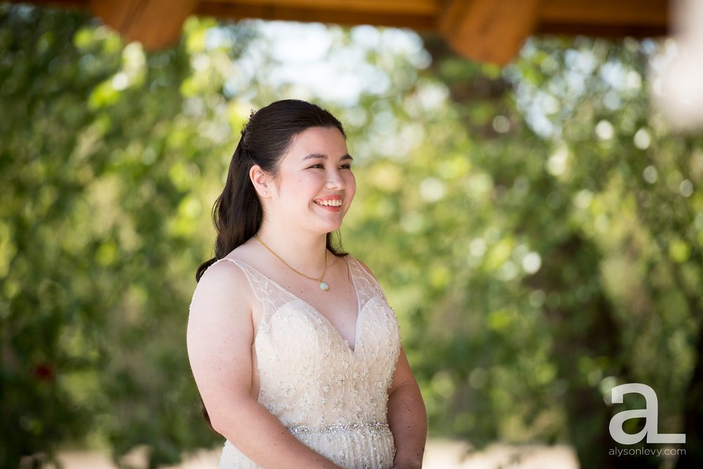 Log-House-Garden-At-Willow-Lake-Wedding-Photography_0037.jpg