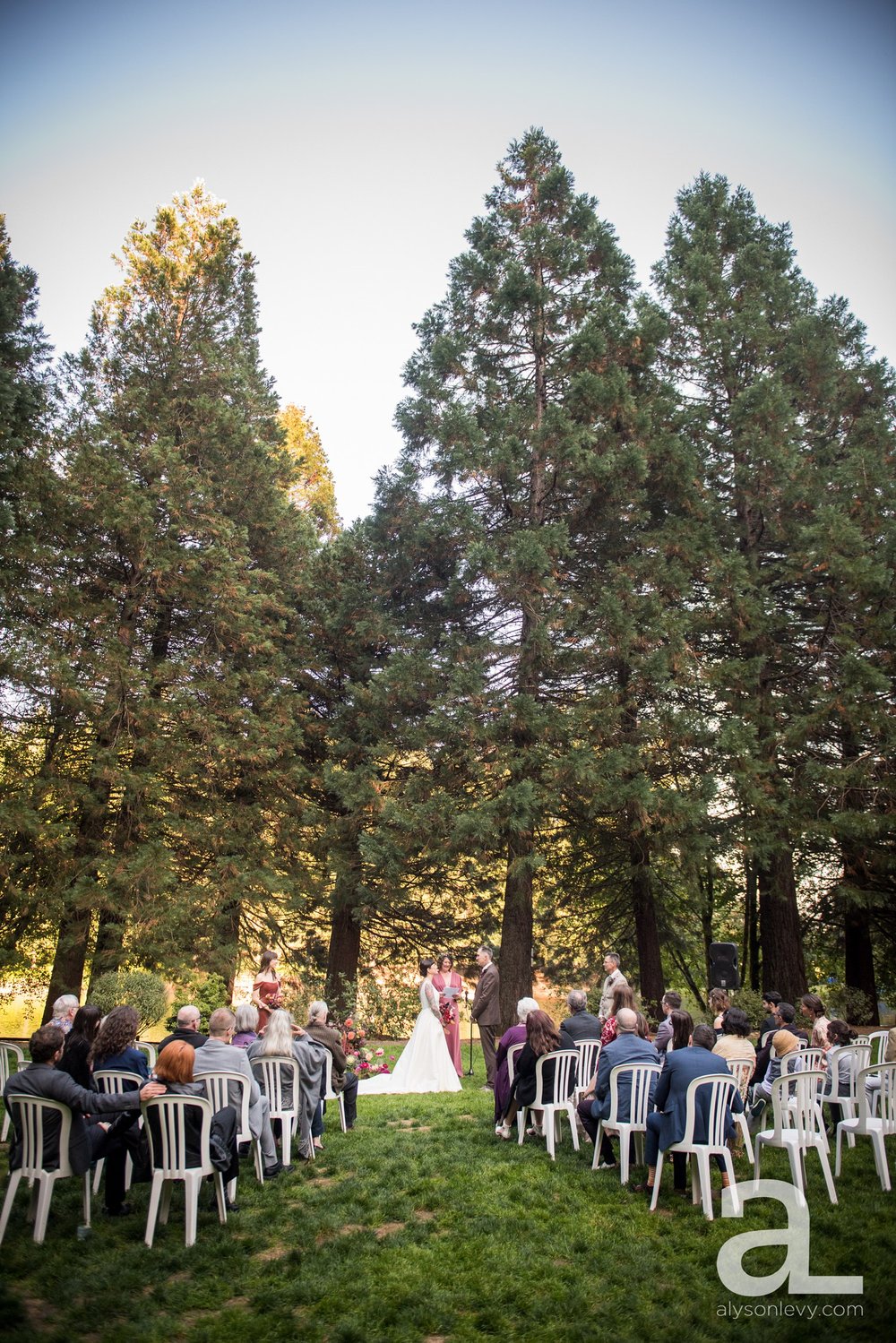 Hornings-Hideout_Oregon-Wedding-Photography_0043.jpg