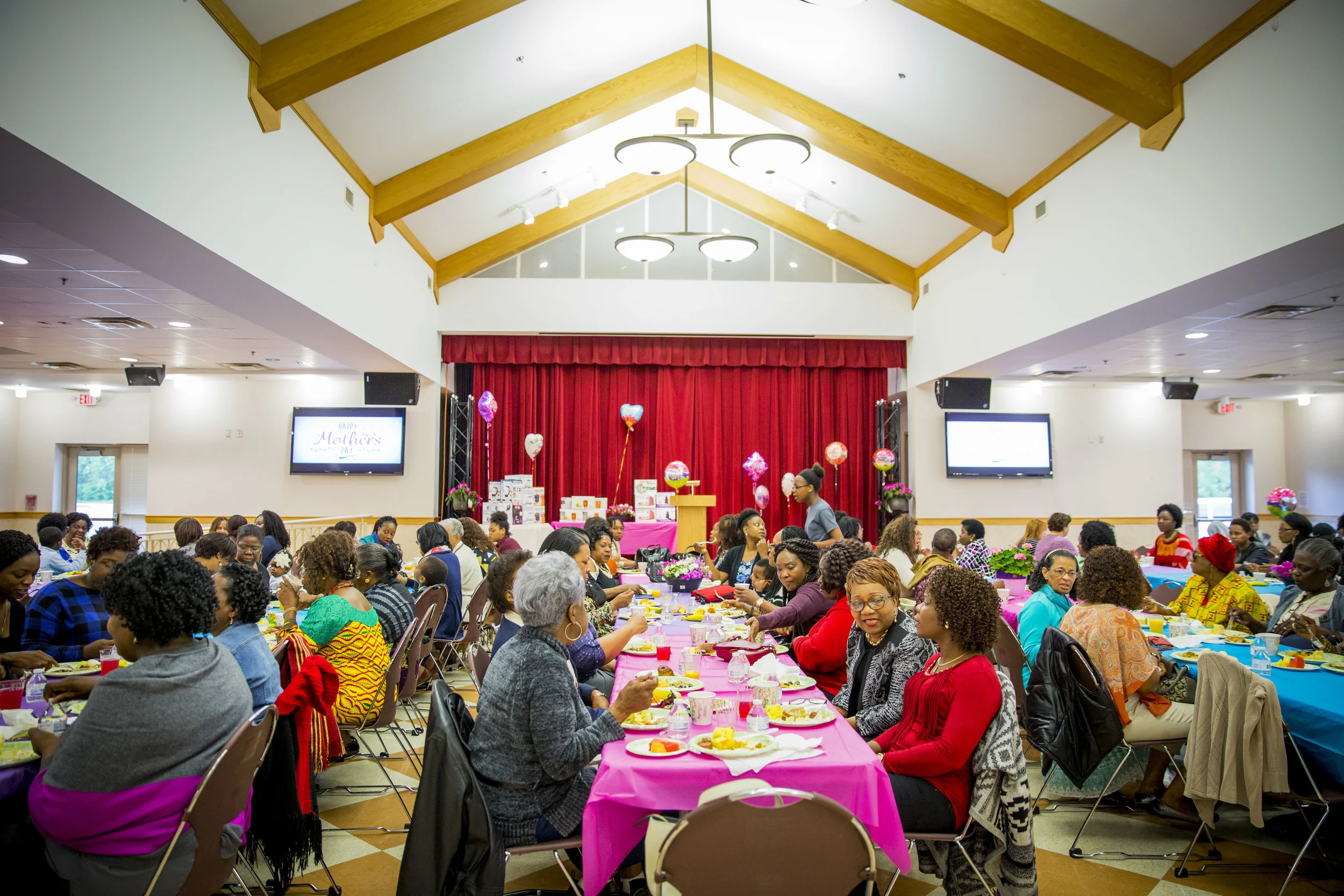 Mothers_day_Breakfast_2016_241_web.jpg