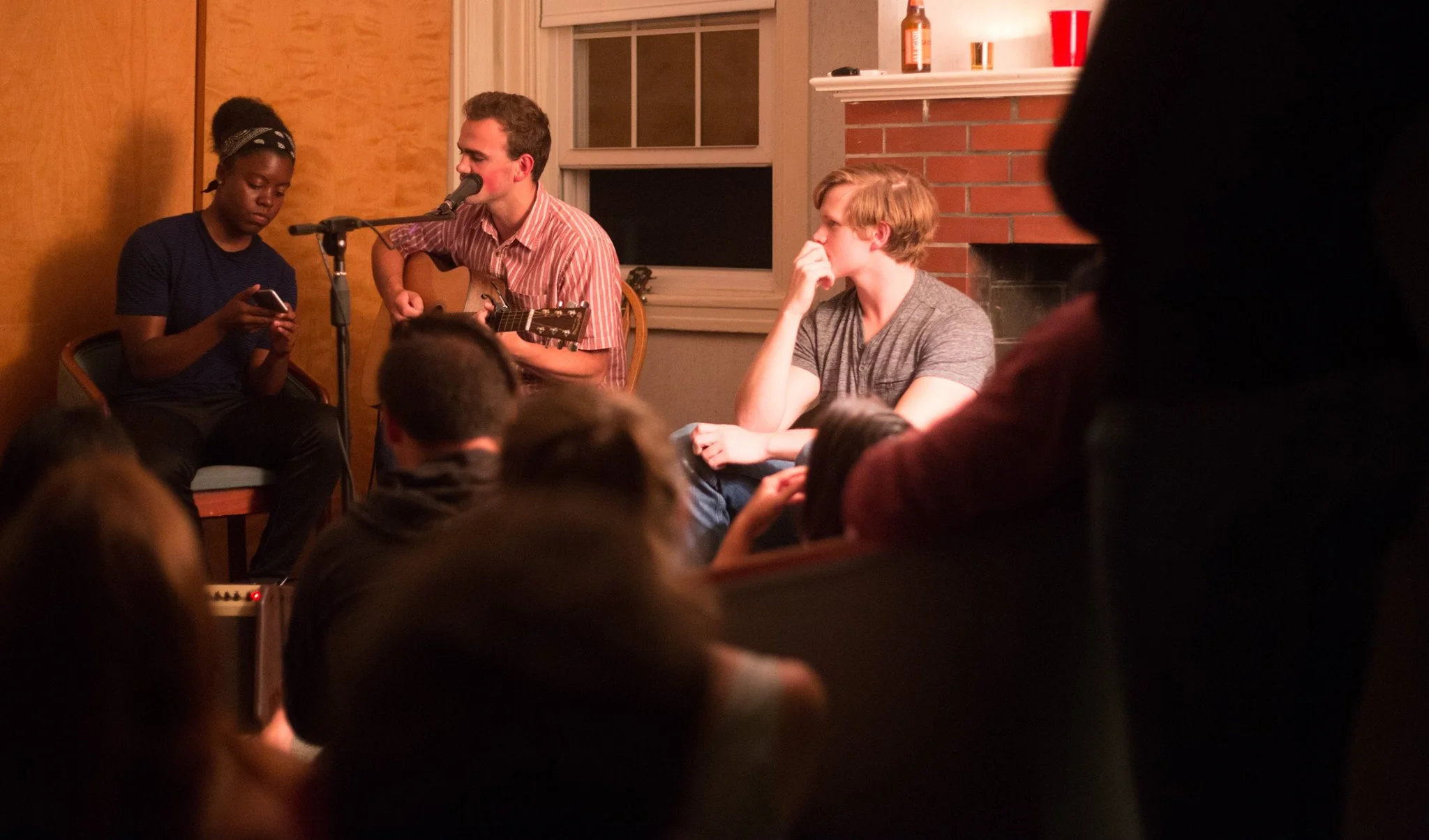 VFA intern-hosted Open Mic Night, photo by Shea Parikh