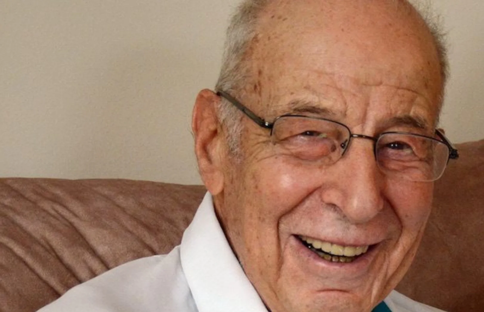 How You Help: A Holocaust Survivor’s Teaching Changes Lives