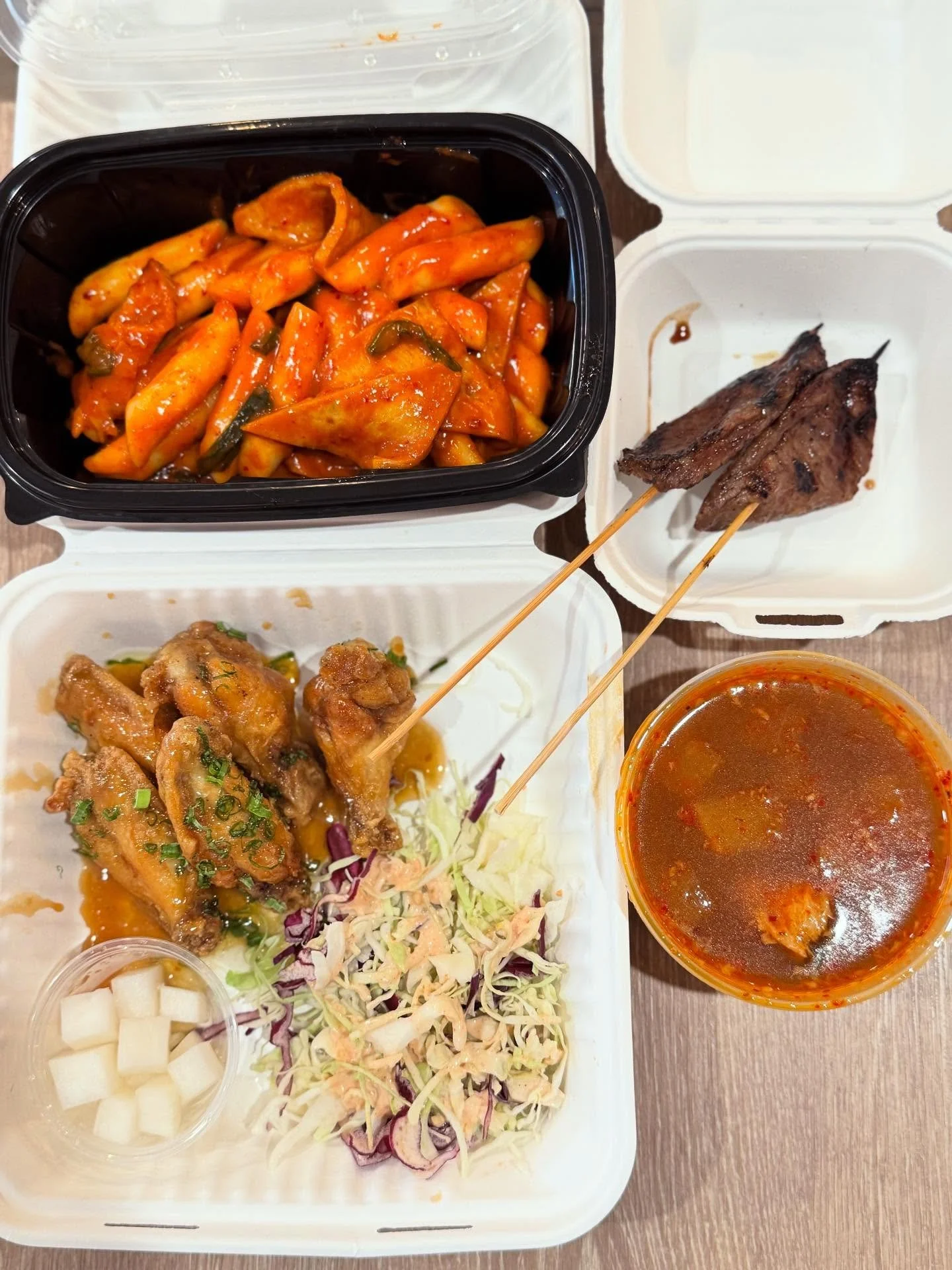 Thank you to those who came out to our Pocha Night! 
Food was delicious and it reminded me of Korea…
Join us at the end of the month for our next special event!  Details to come!
#honeybirdla #pocha #koreanstreetfood