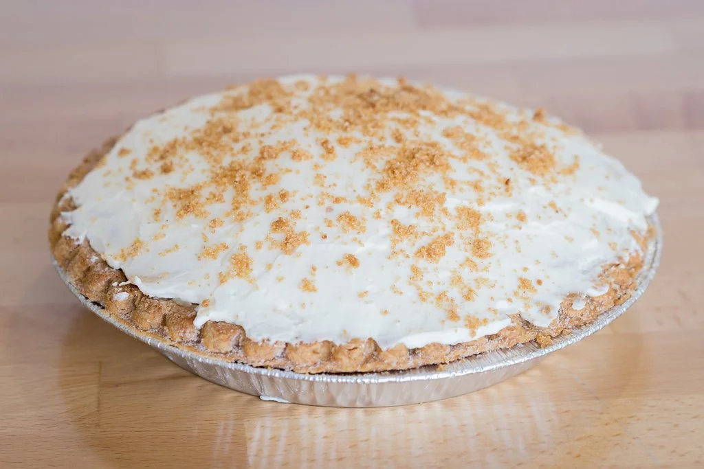 whole banana cream pie